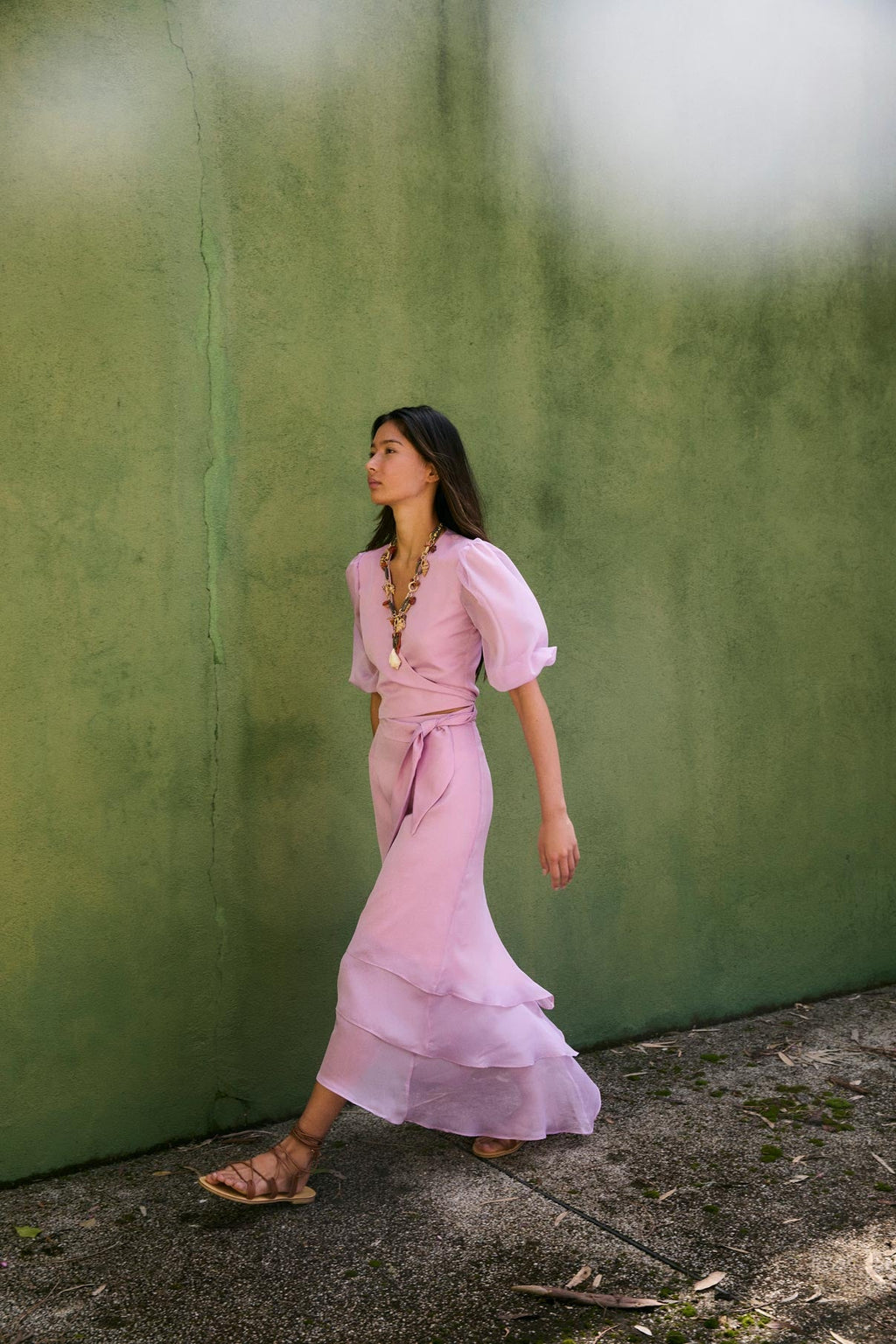 FALDA ARROLLADORA CHANTAL ROSA EMPOLVADO