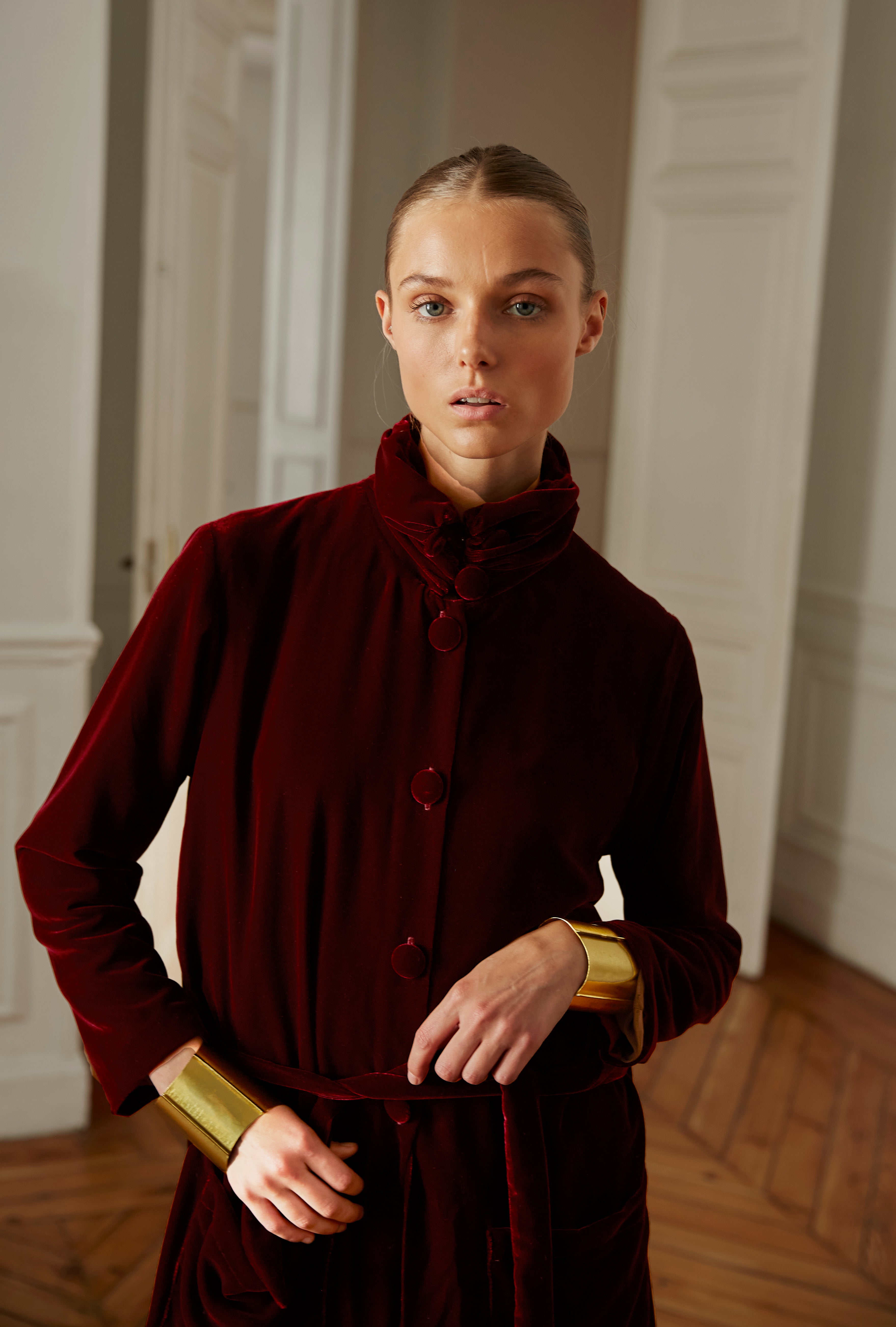 Abrigo Roble burdeos