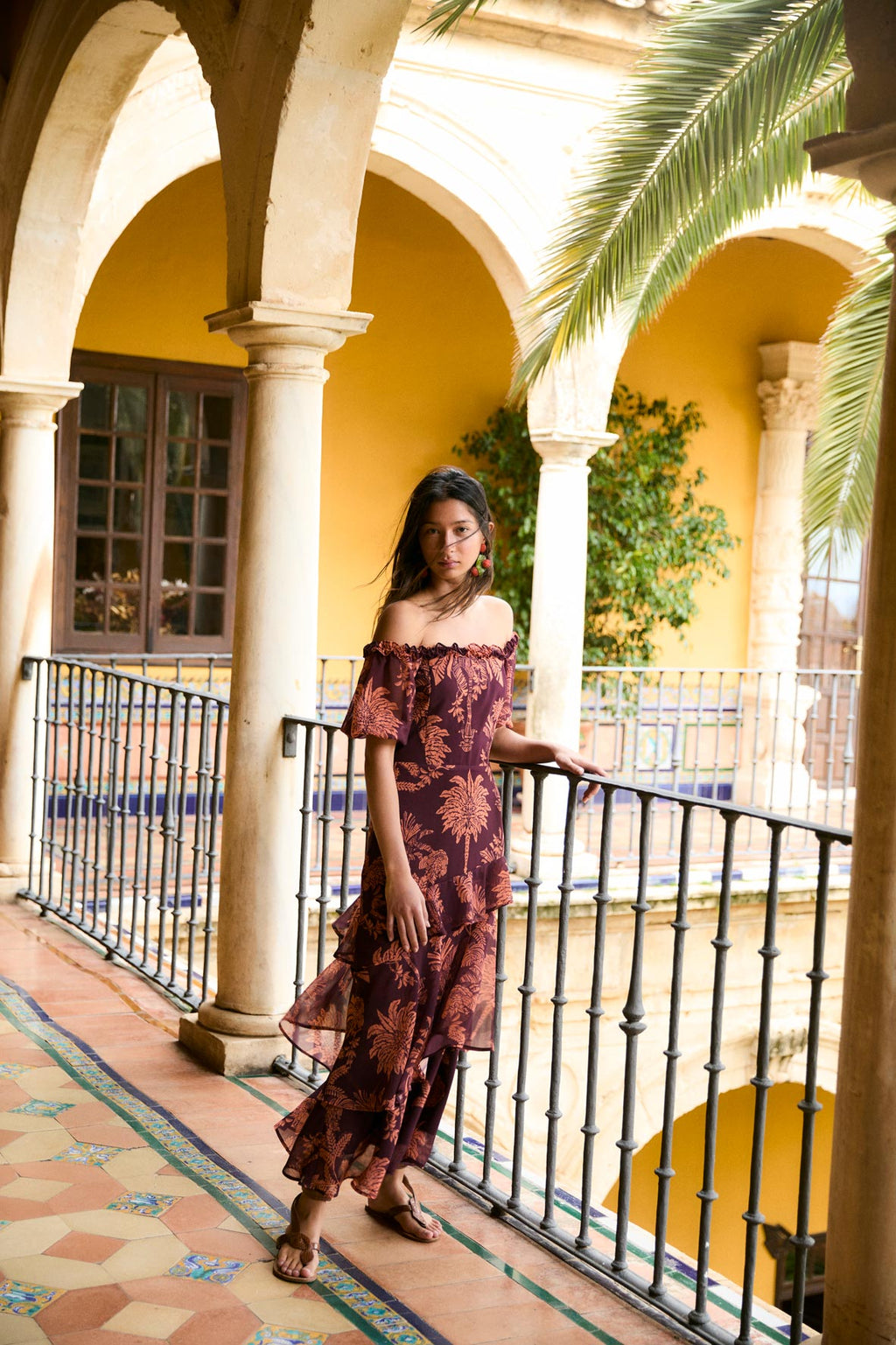 VESTIDO MISTERIOSA