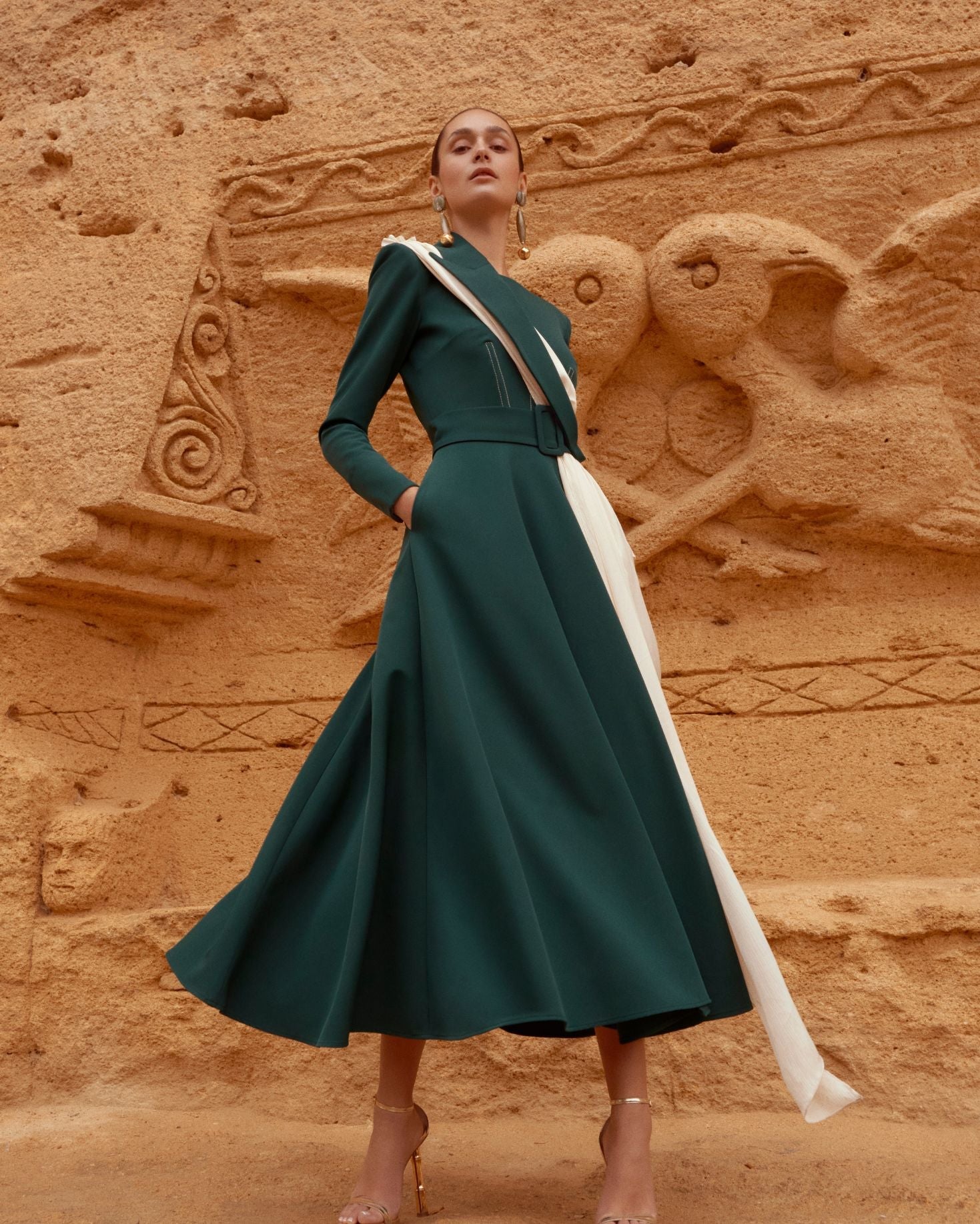 VESTIDO MELETEA