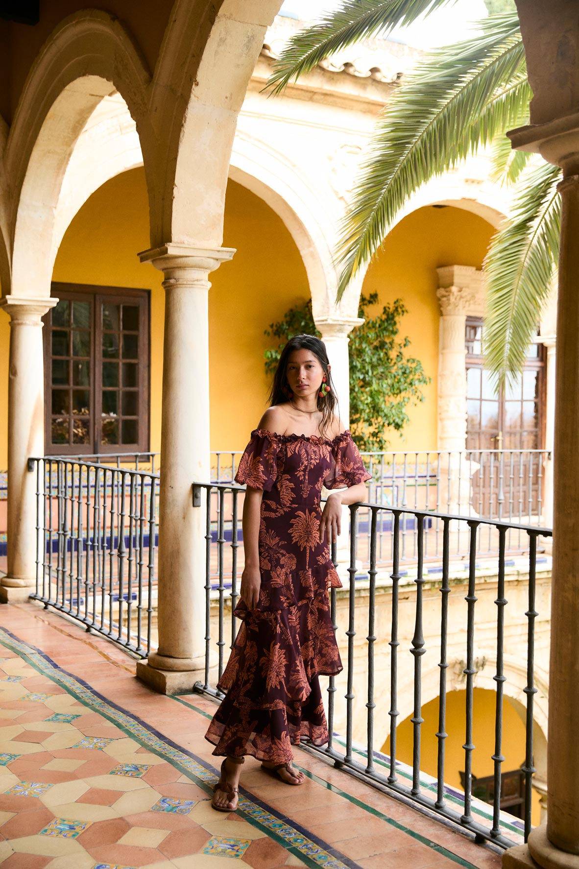 VESTIDO MISTERIOSA