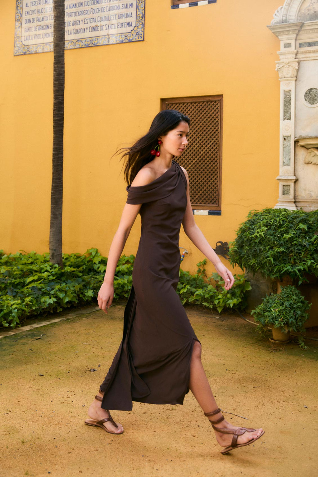 VESTIDO ETERNA GALDANA MARRÓN