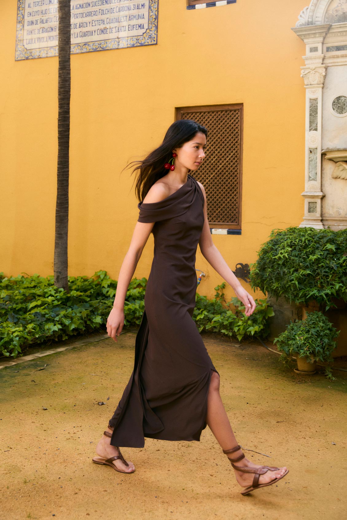 VESTIDO ETERNA GALDANA MARRÓN