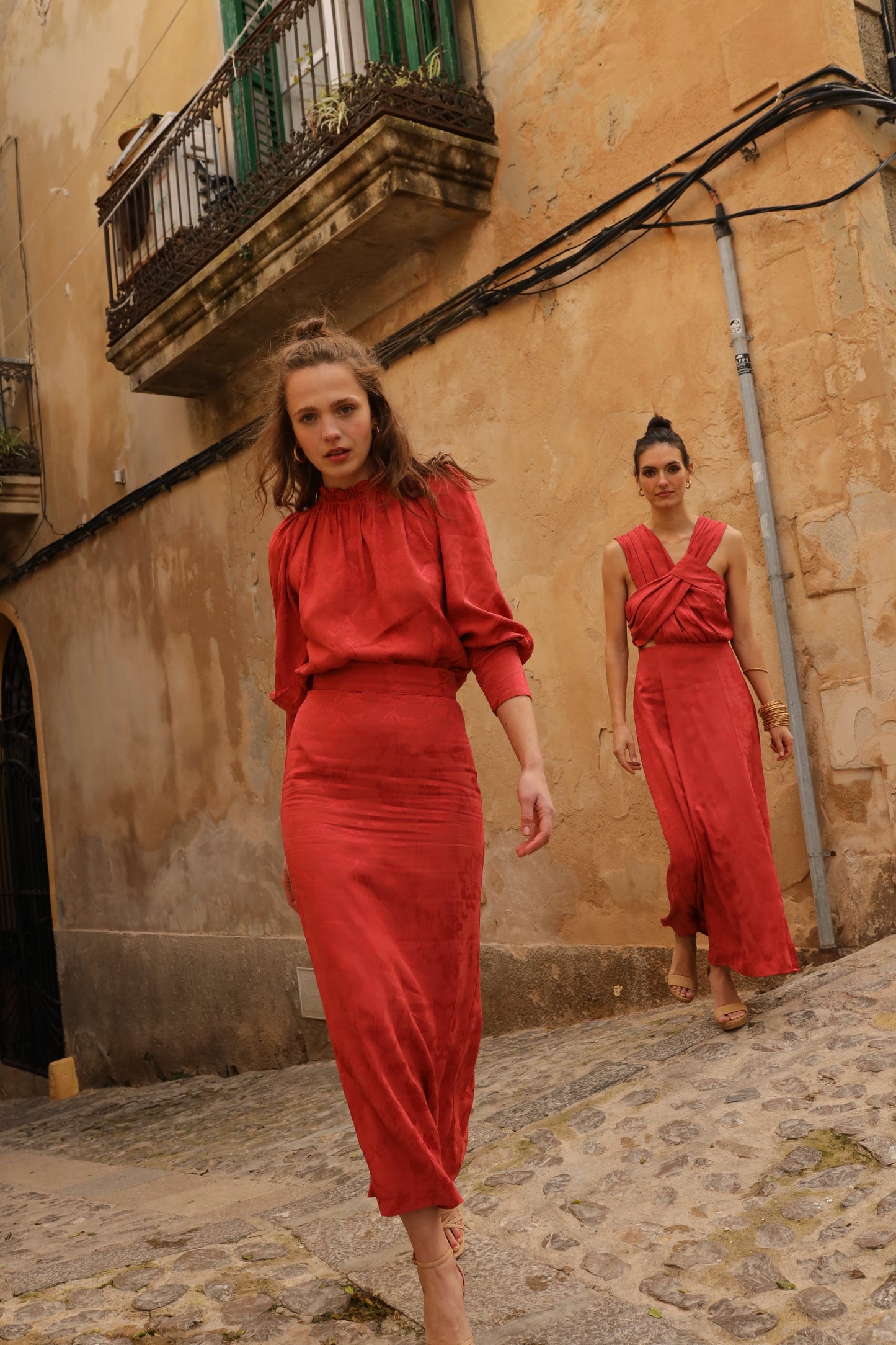 BLUSA VALENTINA ROJO SECO