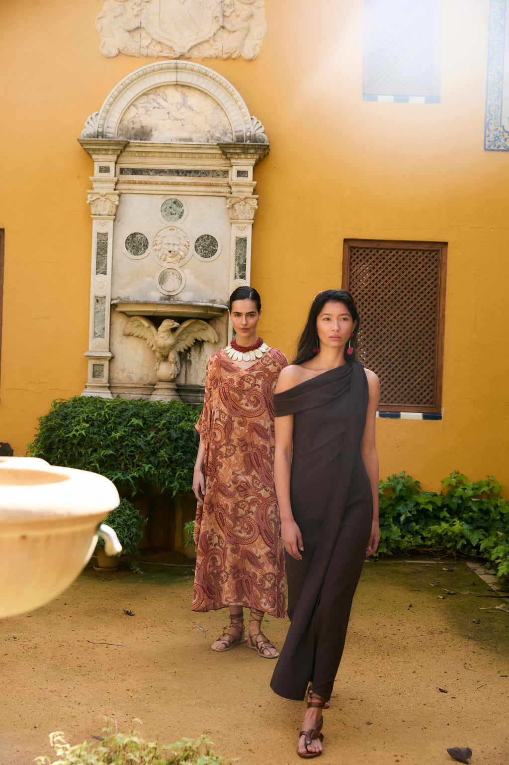 VESTIDO ETERNA GALDANA MARRÓN
