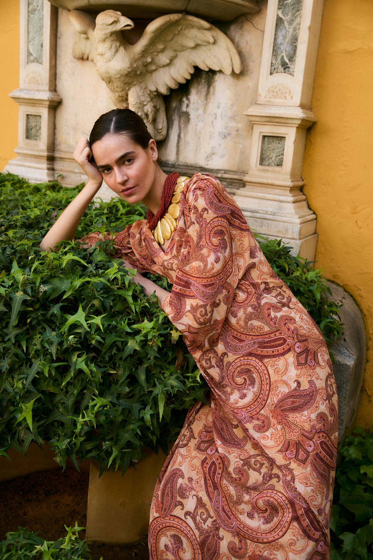 VESTIDO ENIGMÁTICA
