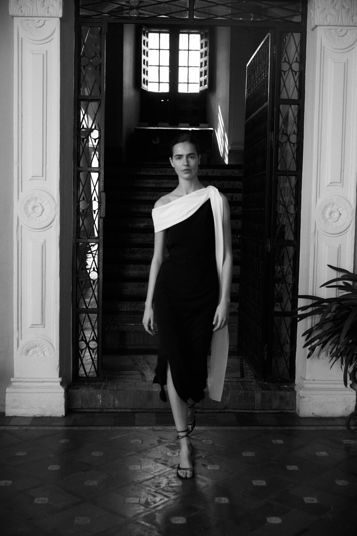 VESTIDO ETERNA GALDANA B/N