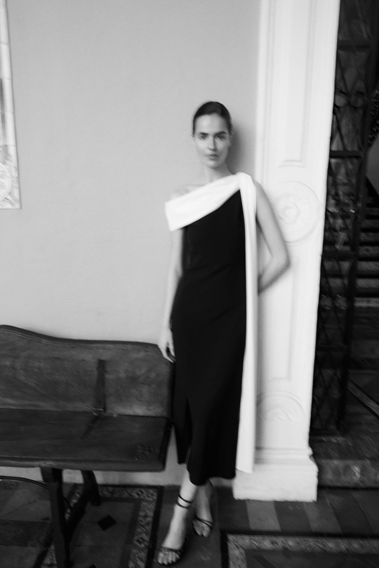 VESTIDO ETERNA GALDANA B/N