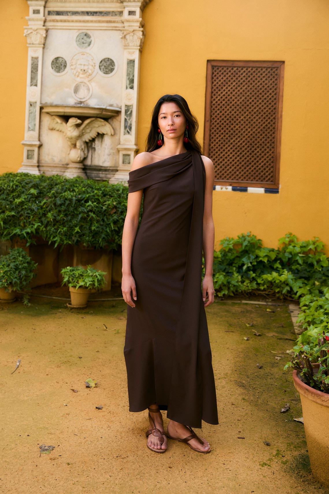 VESTIDO ETERNA GALDANA MARRÓN