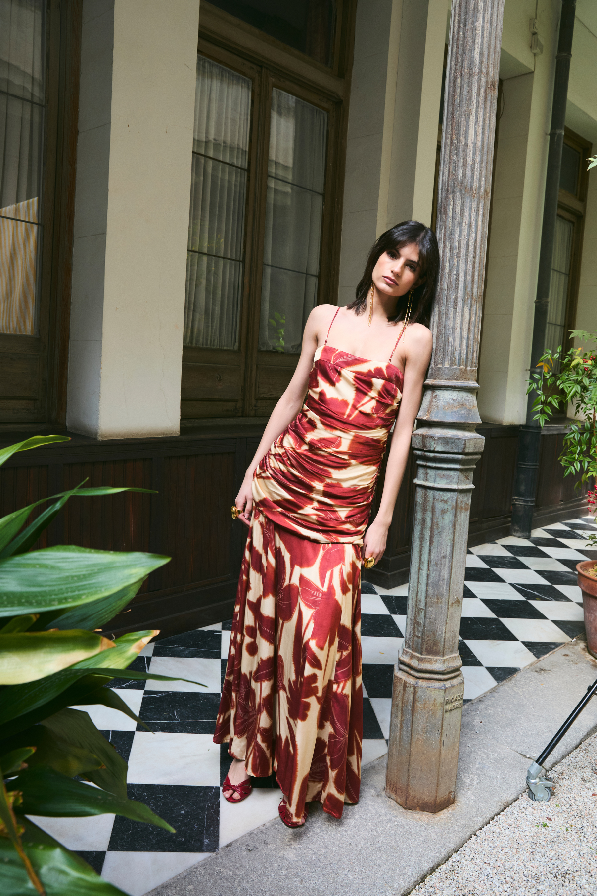 VESTIDO JANA NENUFAR CARMESI