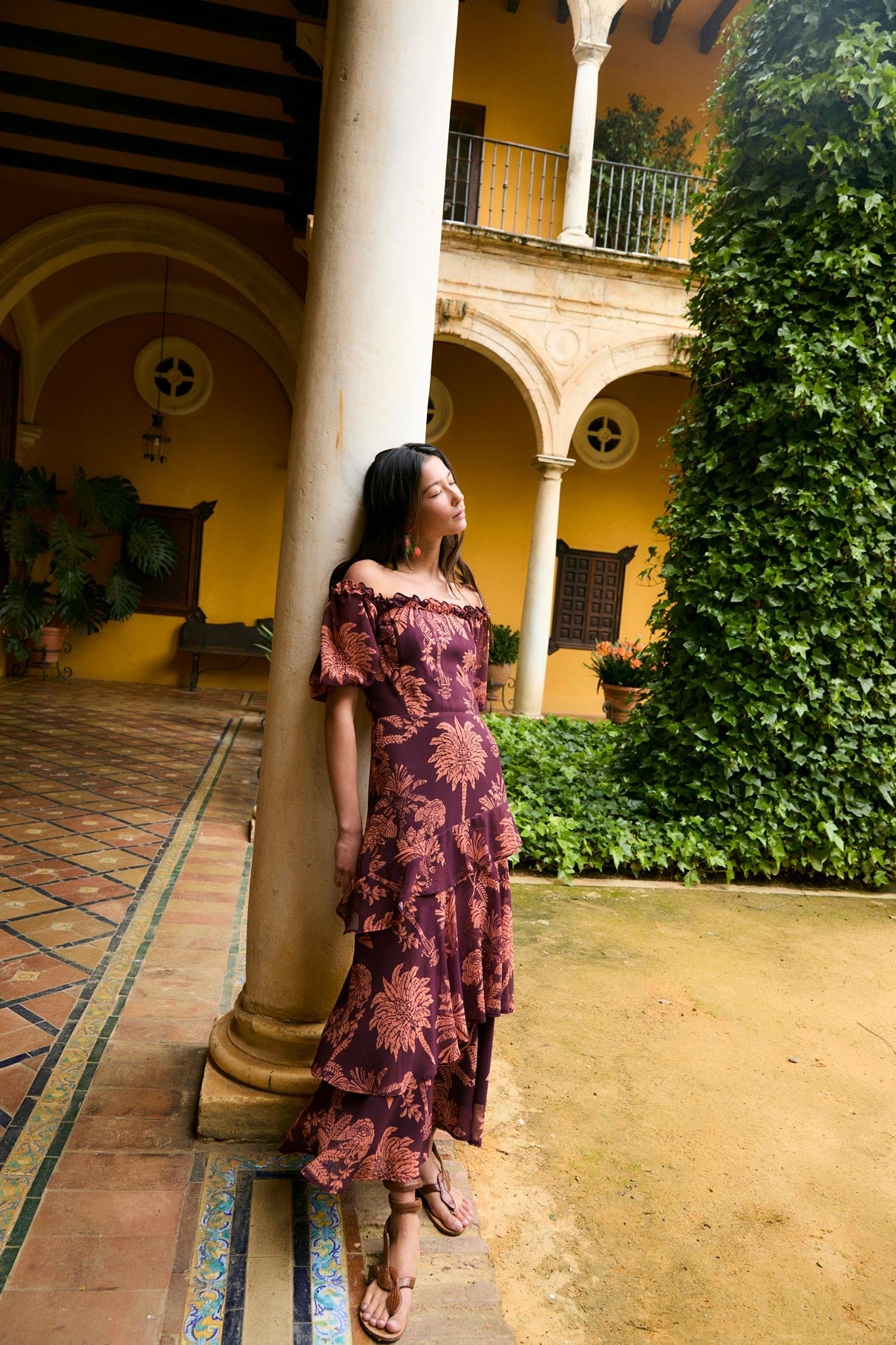 VESTIDO MISTERIOSA