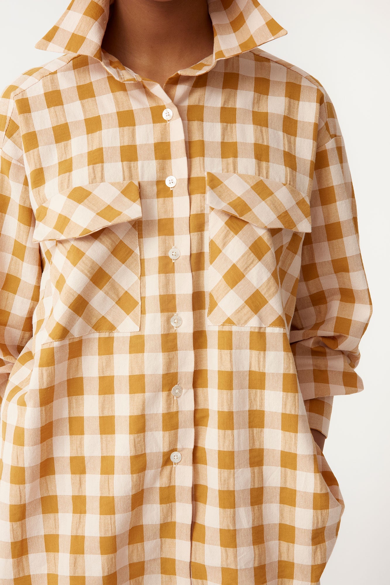 CAMISA VERA MOSTAZA