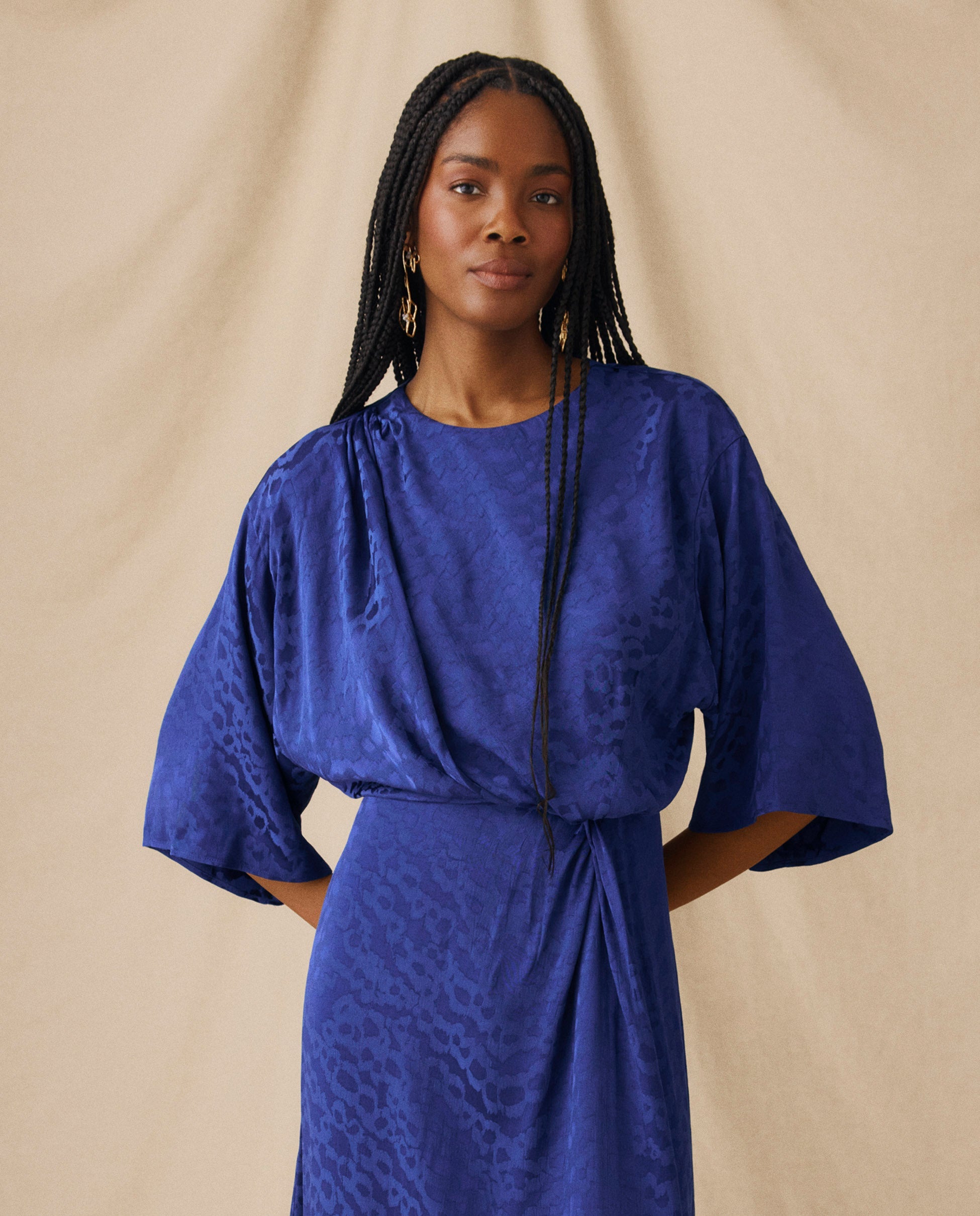CICELEY | Vestido Largo en Jacquard Azul Índigo