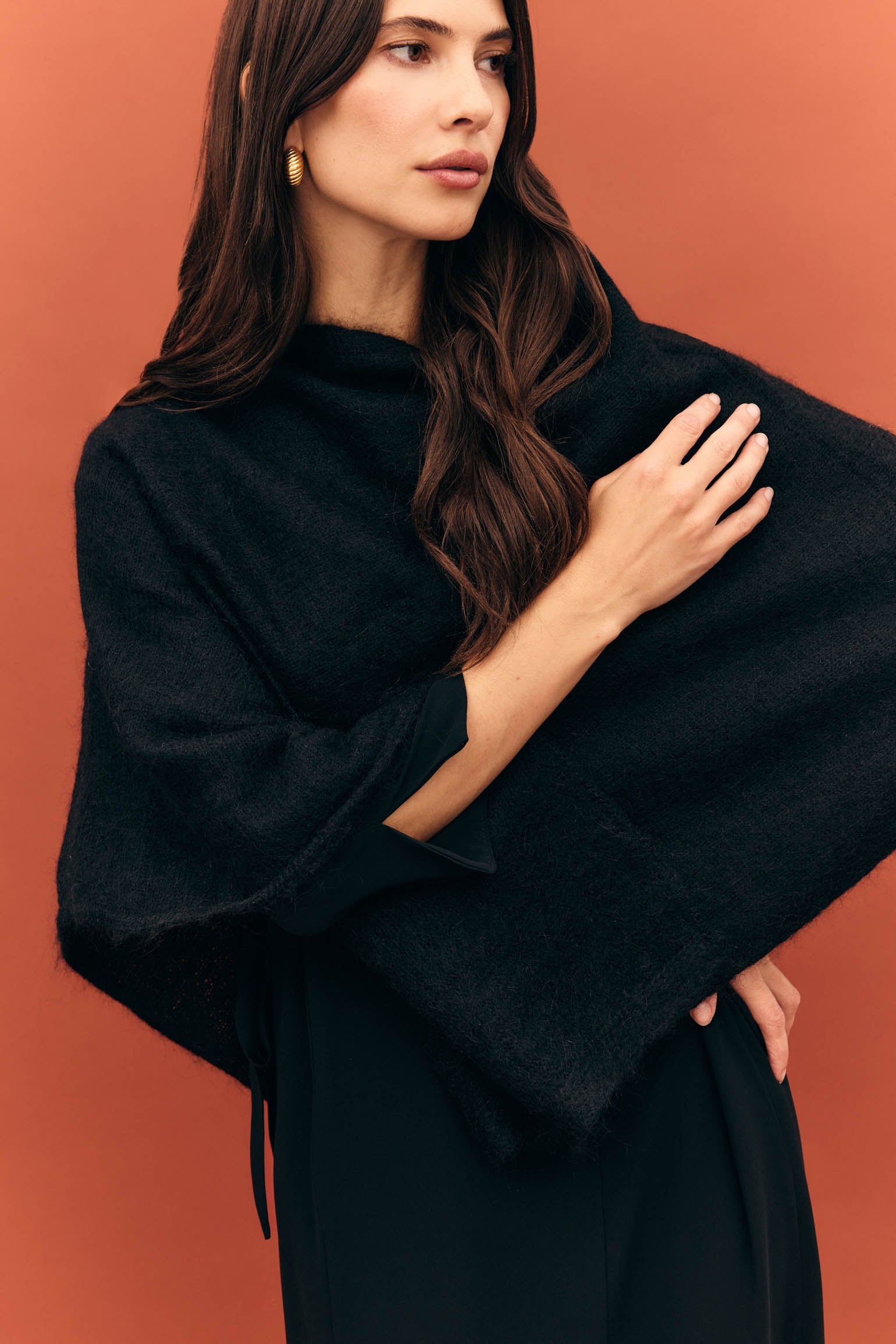 Poncho MOHAIR Negro