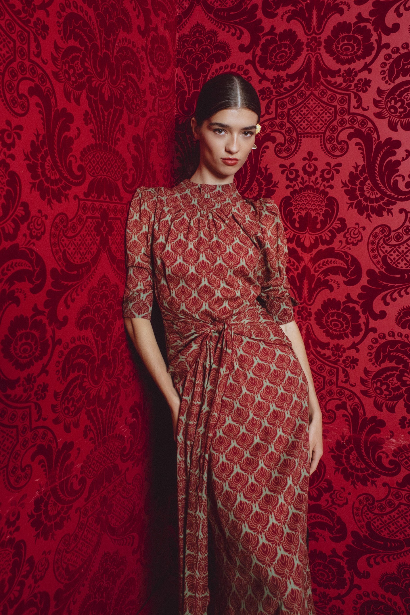 VESTIDO SAMURAI HOJAS