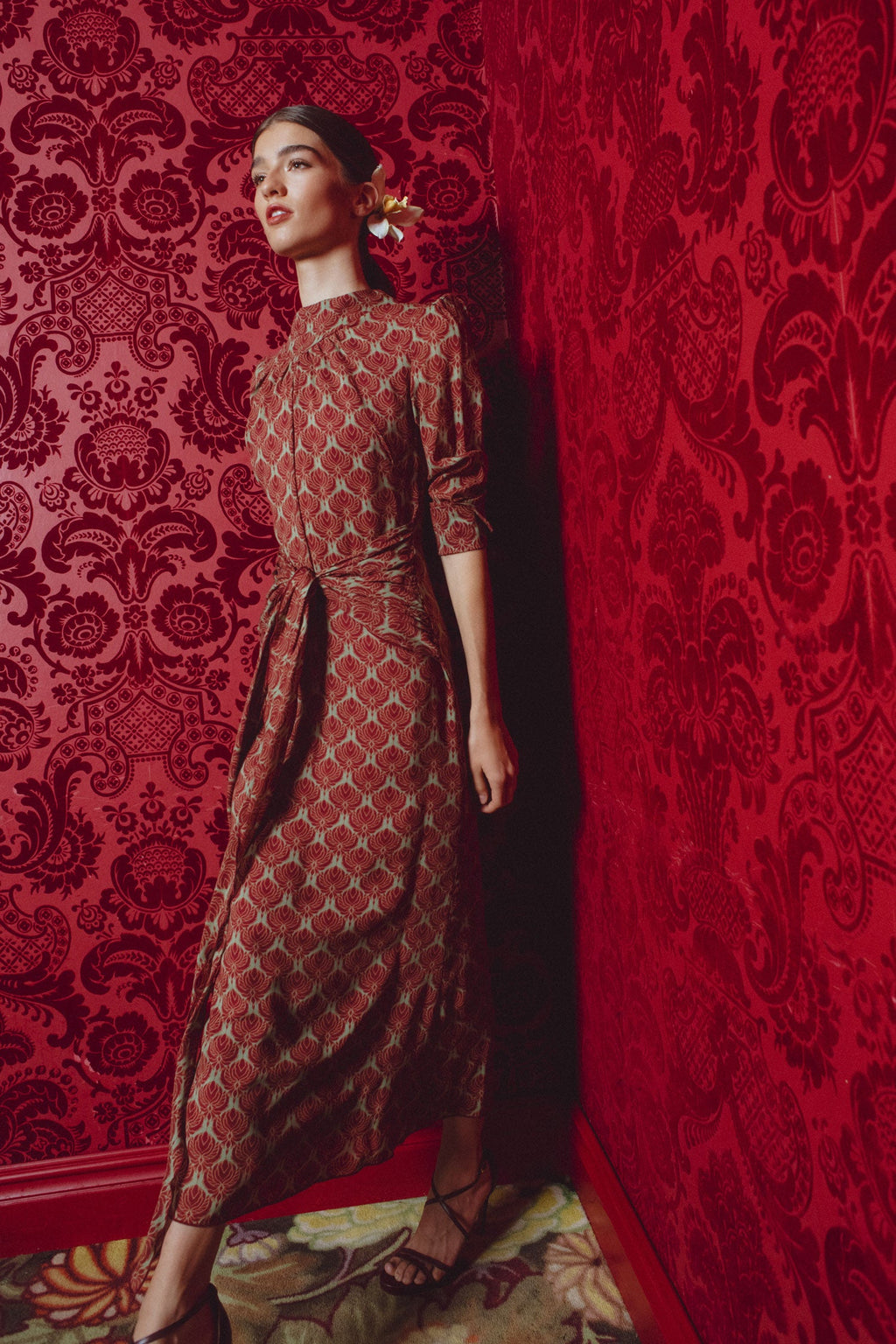 VESTIDO SAMURAI HOJAS