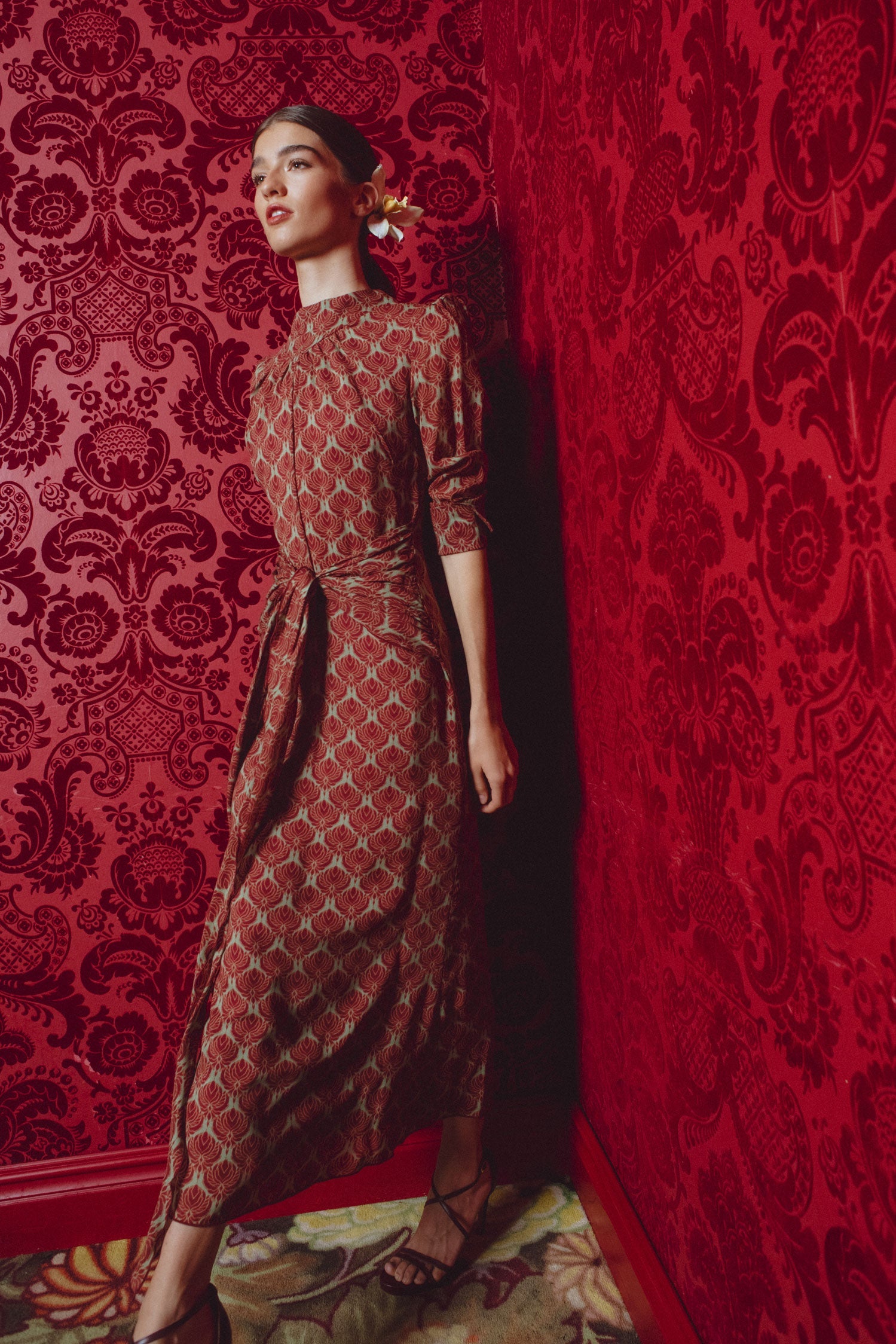 VESTIDO SAMURAI HOJAS
