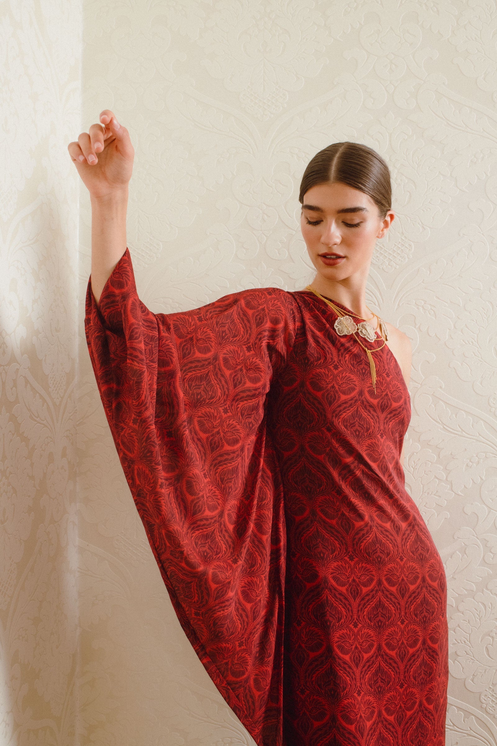 VESTIDO ORIGAMI GUINDA