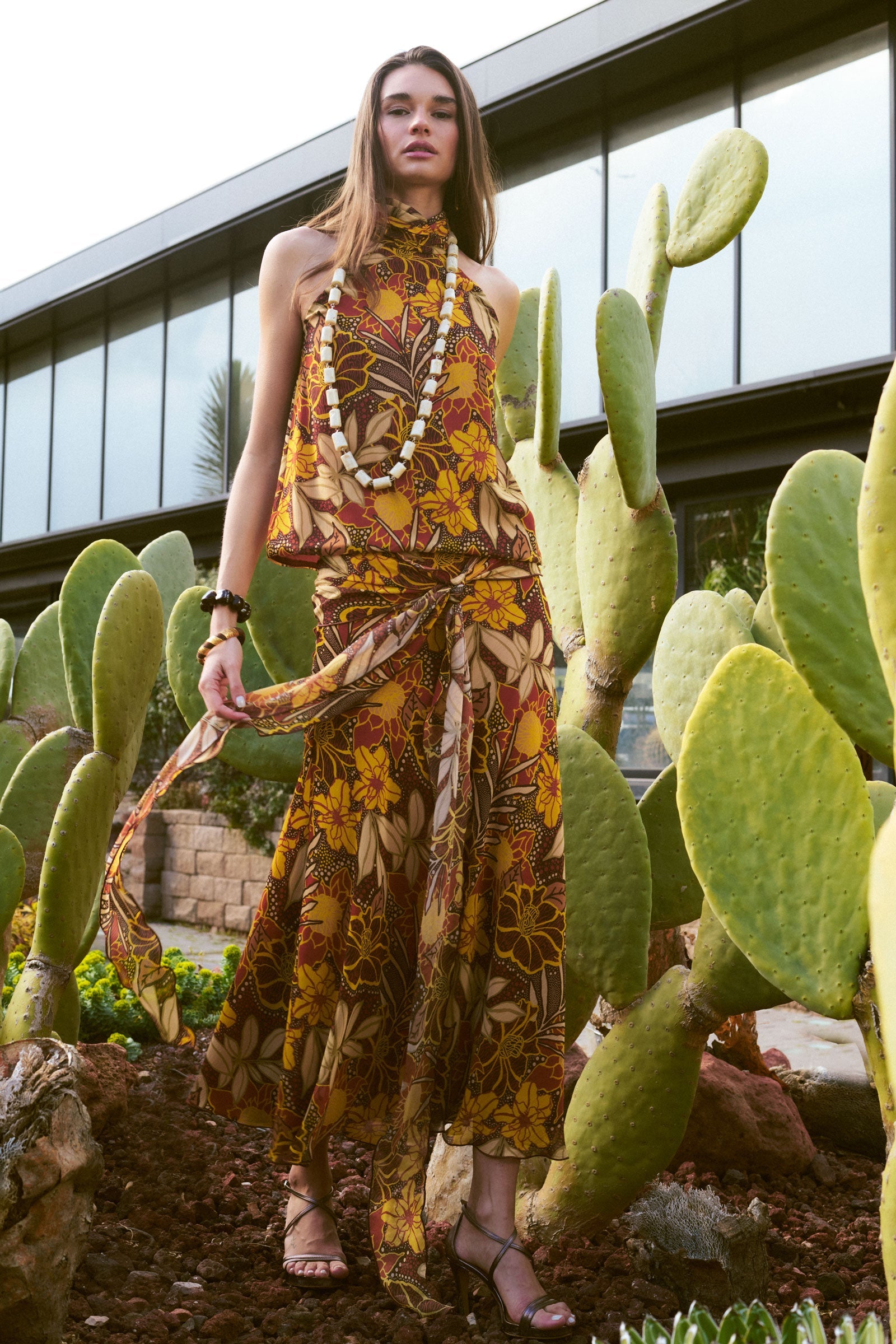 TOTAL LOOK TANGANICA MOSTAZA