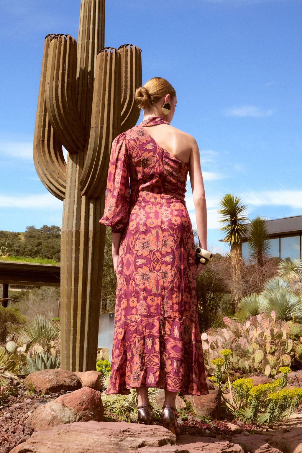 VESTIDO BURUNDI MAQUILLAJE