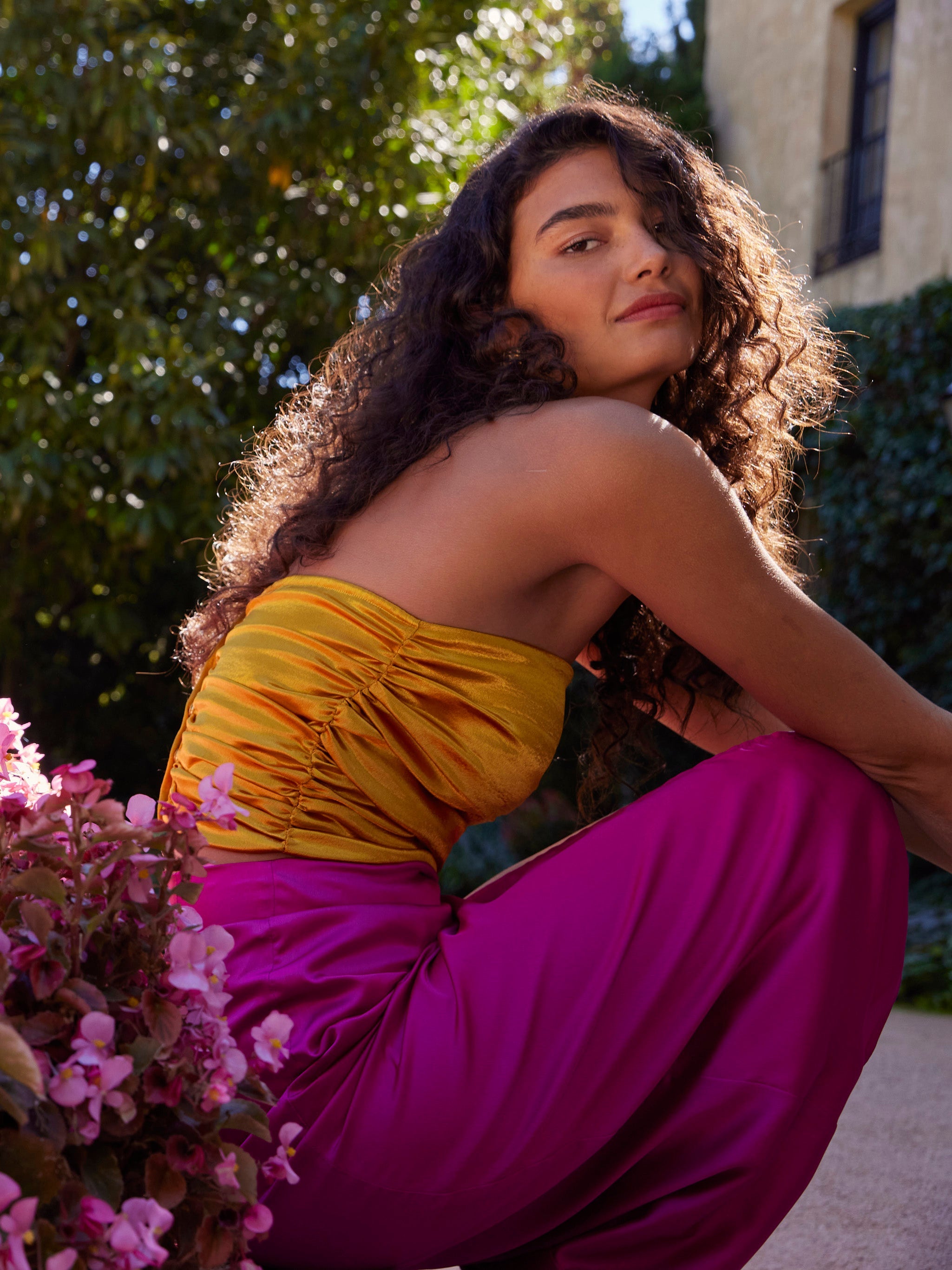 VARADERO SKIRT - Falda cruzada tejido midi satinado rosa
