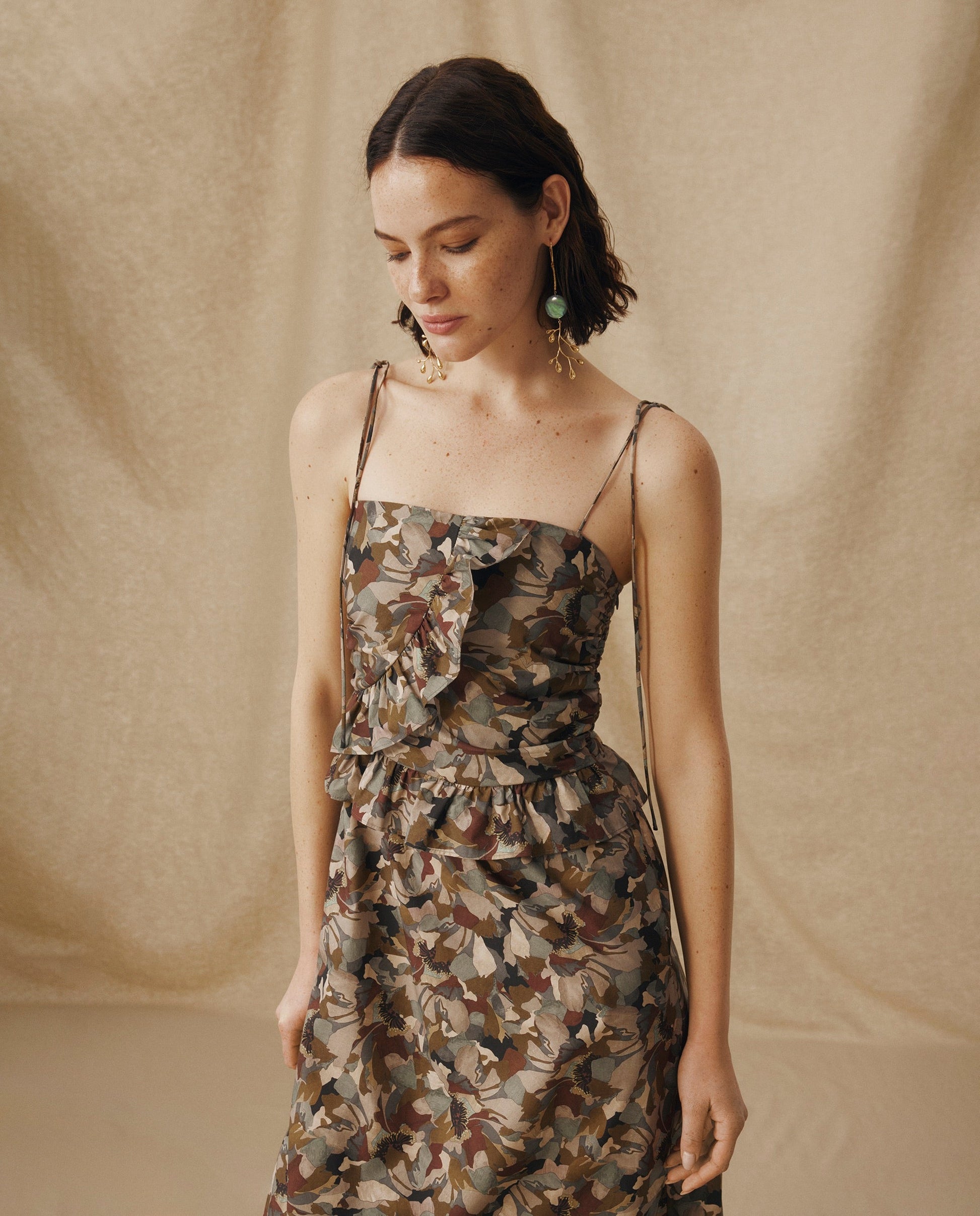 MISTY | Vestido Midi de Algodón Liberty con Estampado Floral en Tonos Naturales