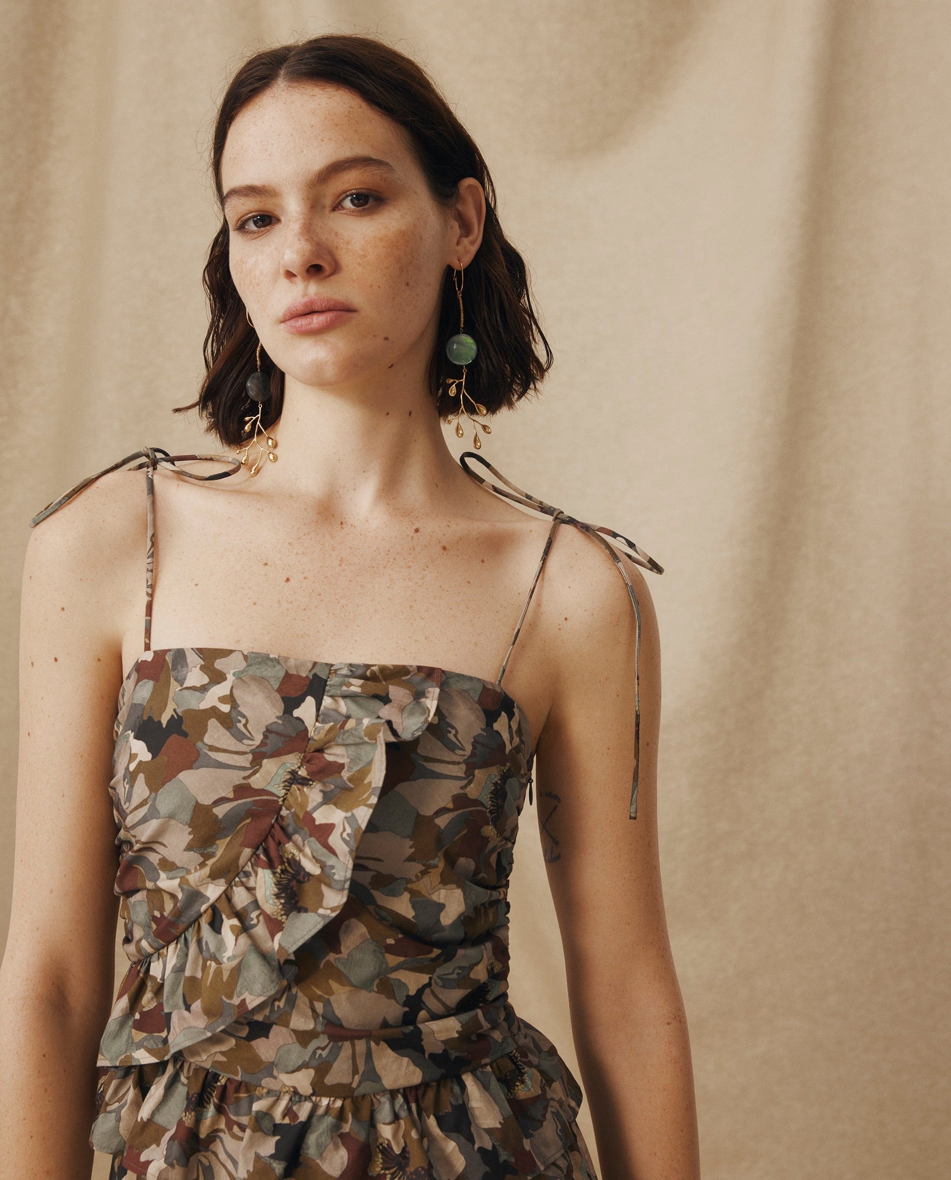 MISTY | Vestido Midi de Algodón Liberty con Estampado Floral en Tonos Naturales
