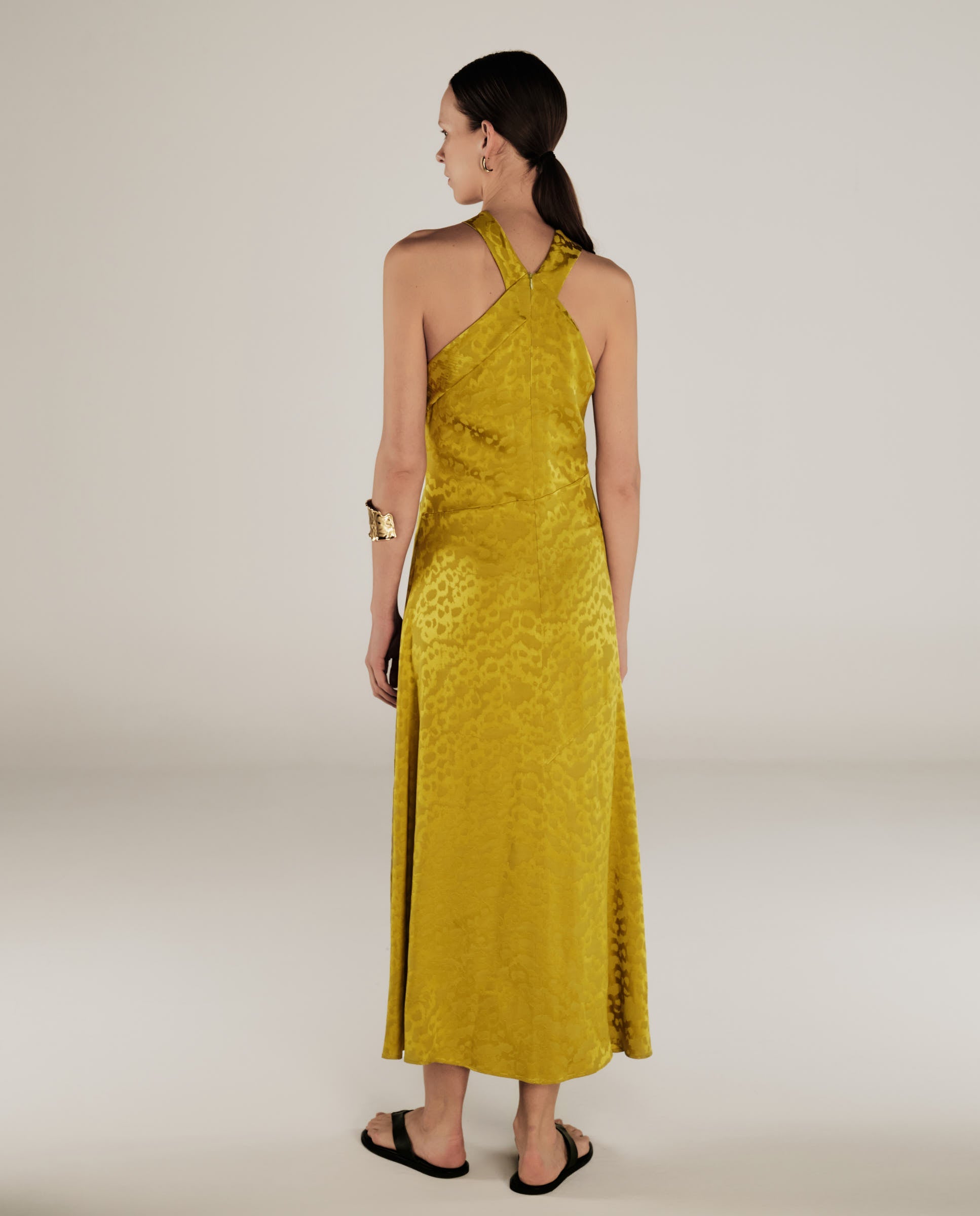 BHAKTI | Vestido Midi Jacquard con Estampado de Leopardo en Chartreuse Amarillo