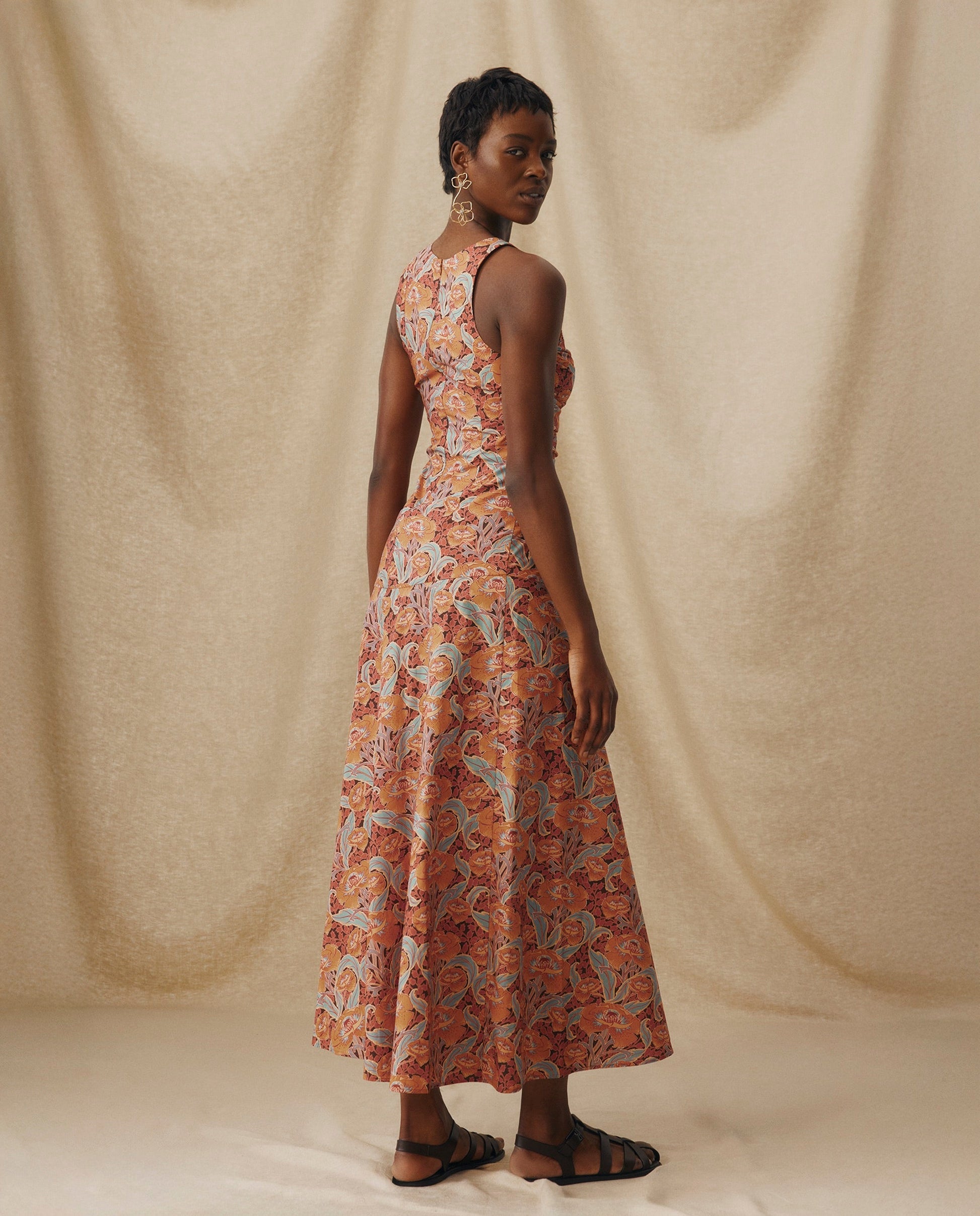 IRAMA | Vestido Midi Floral Liberty en Tonos Terracota