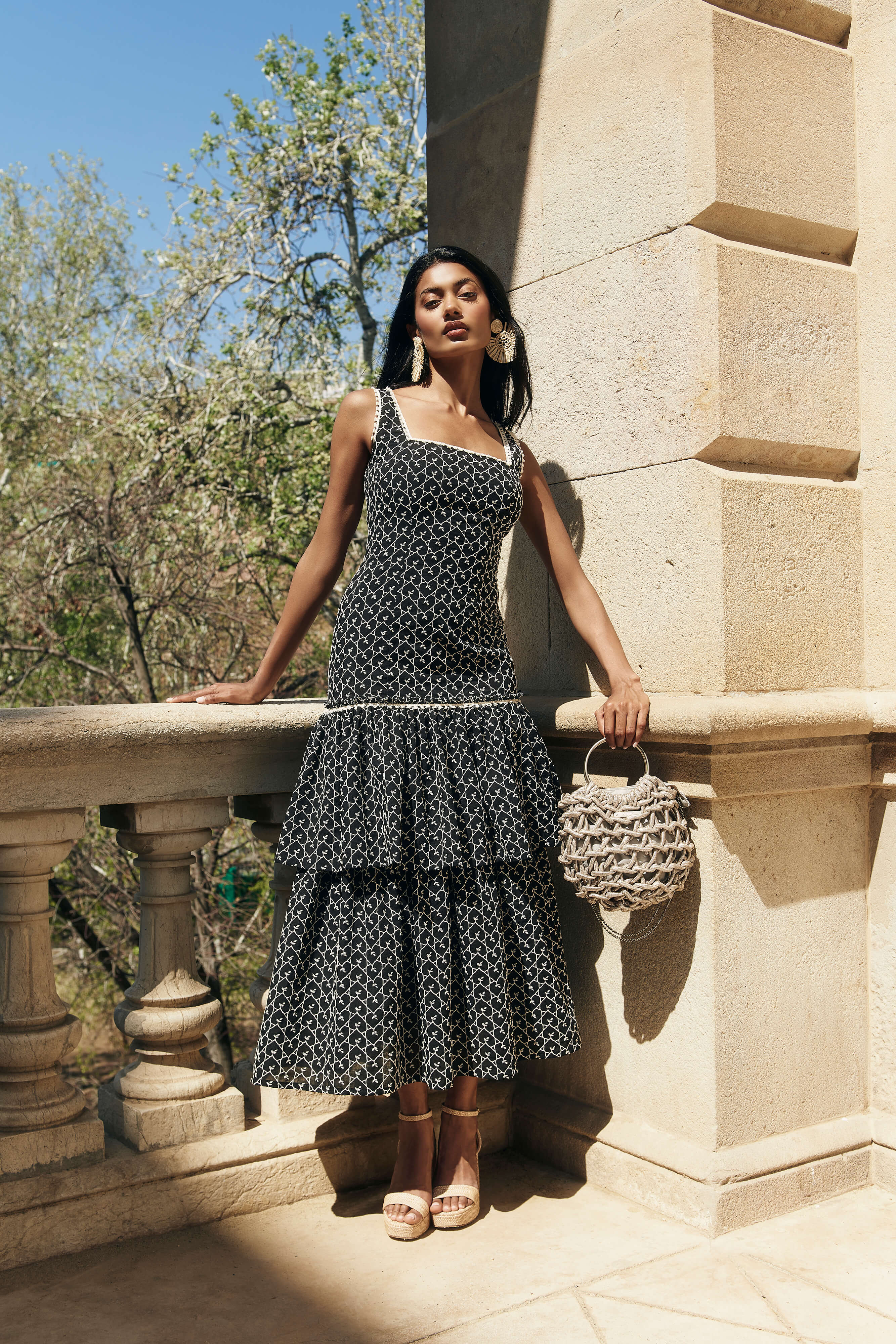 Vestido Alma Bordado Negro