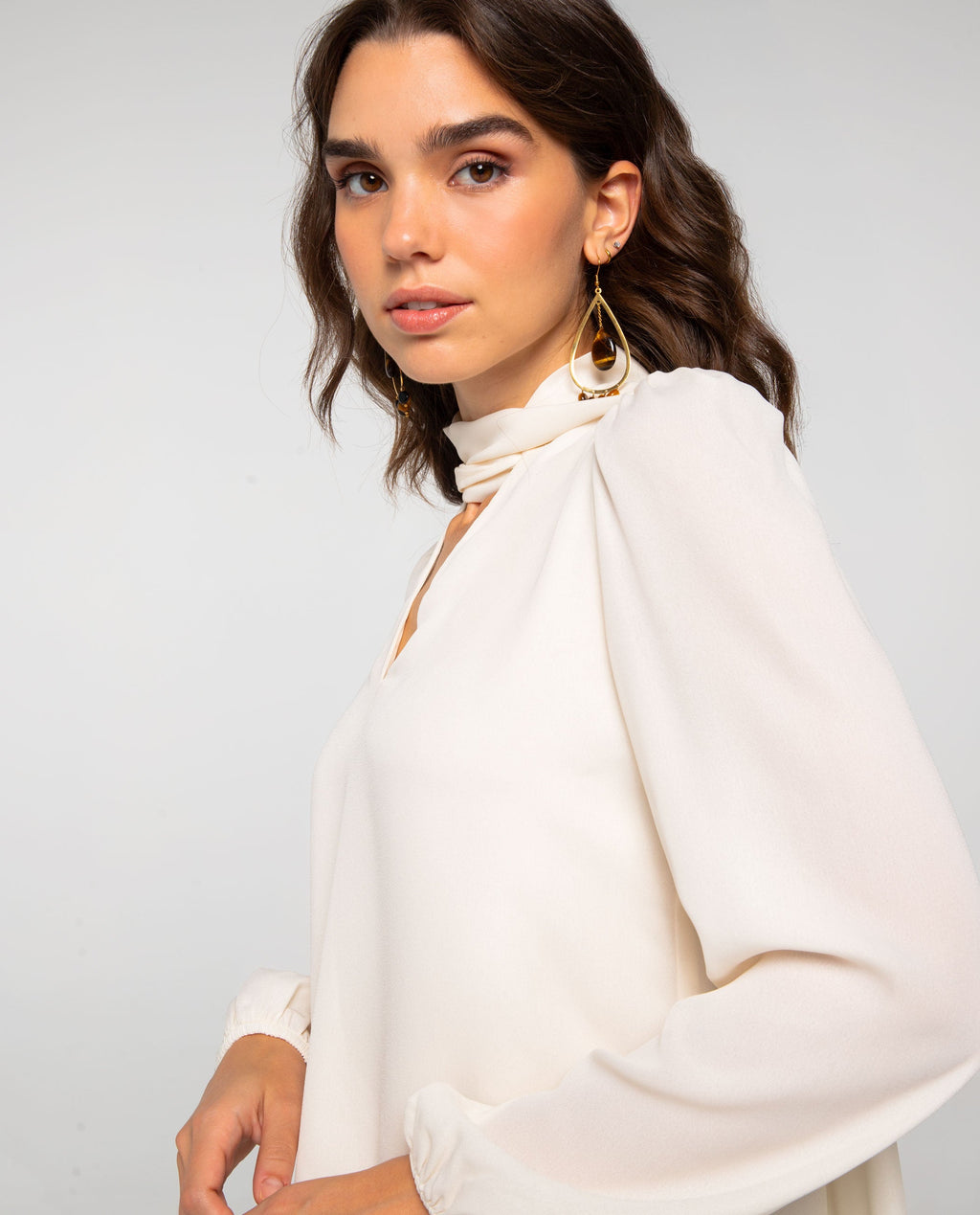 BLUSA BEGOÑA · CRUDO