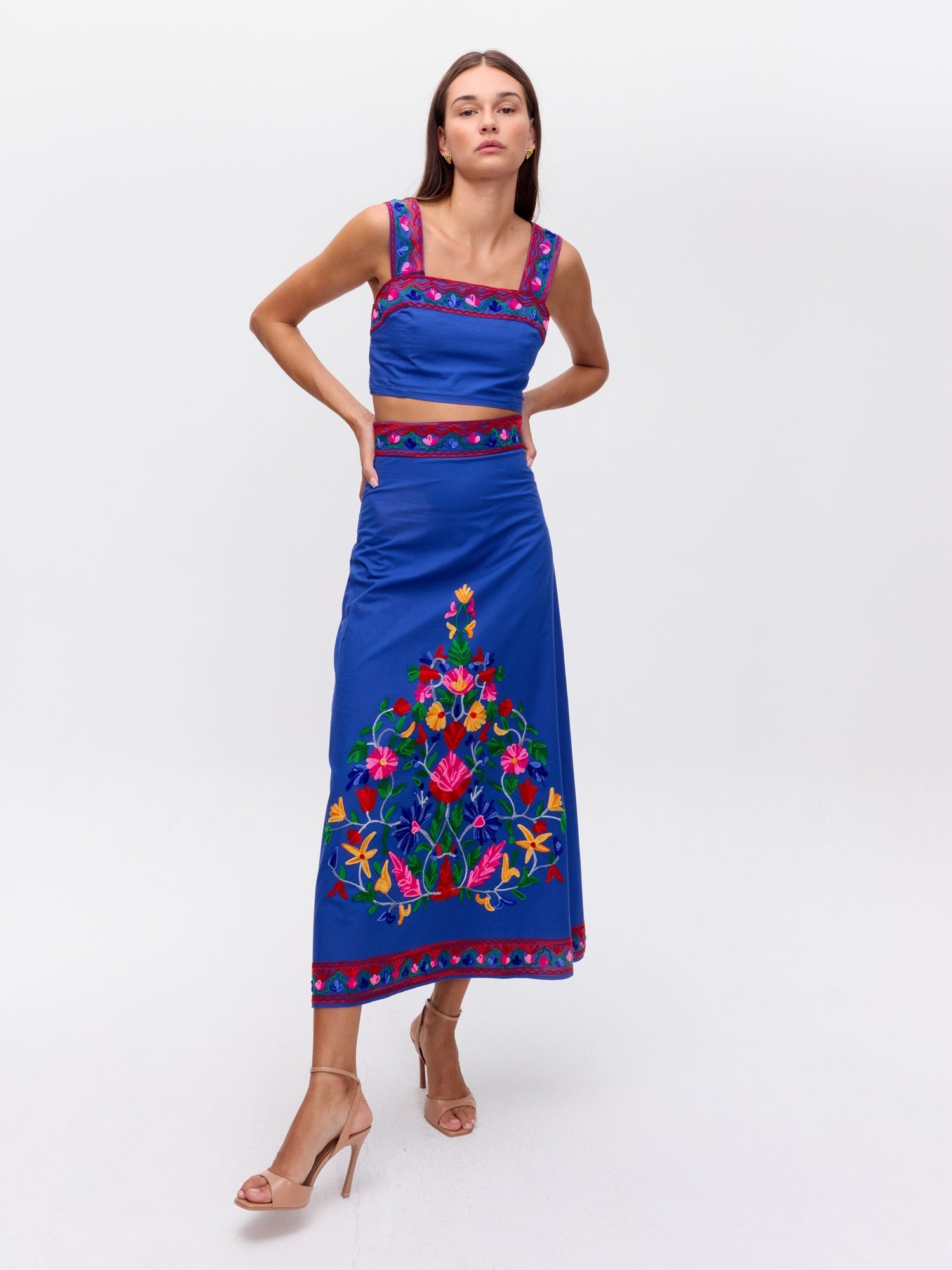 CACAO SKIRT BLUE - Falda midi bordada azul