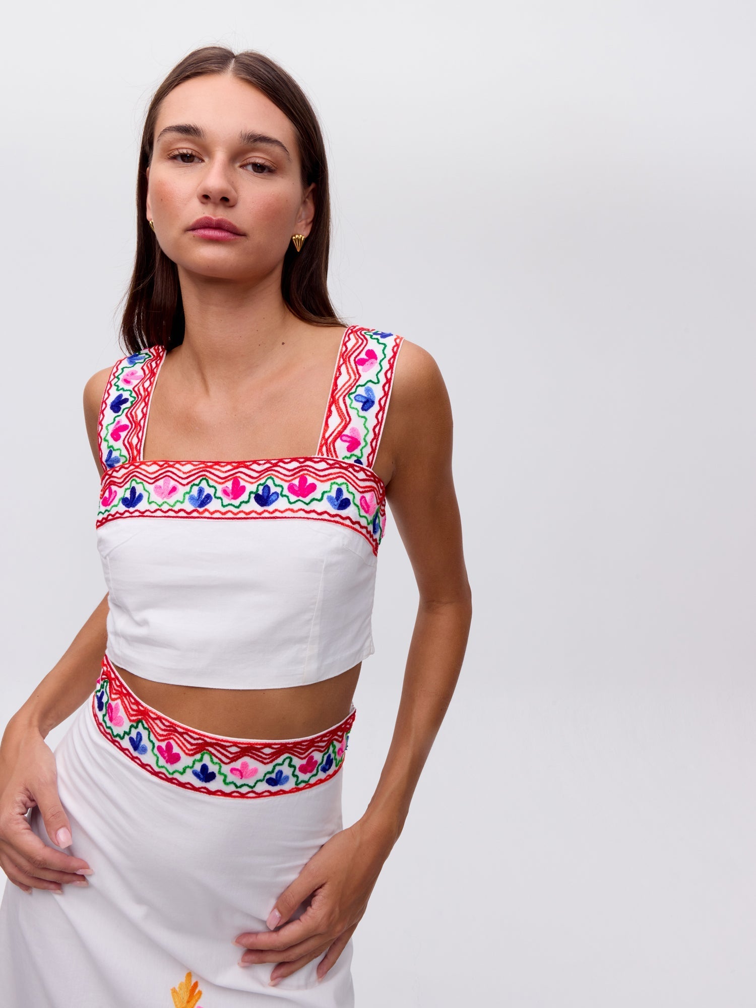 CACAO TOP WHITE - Crop top bordado blanco