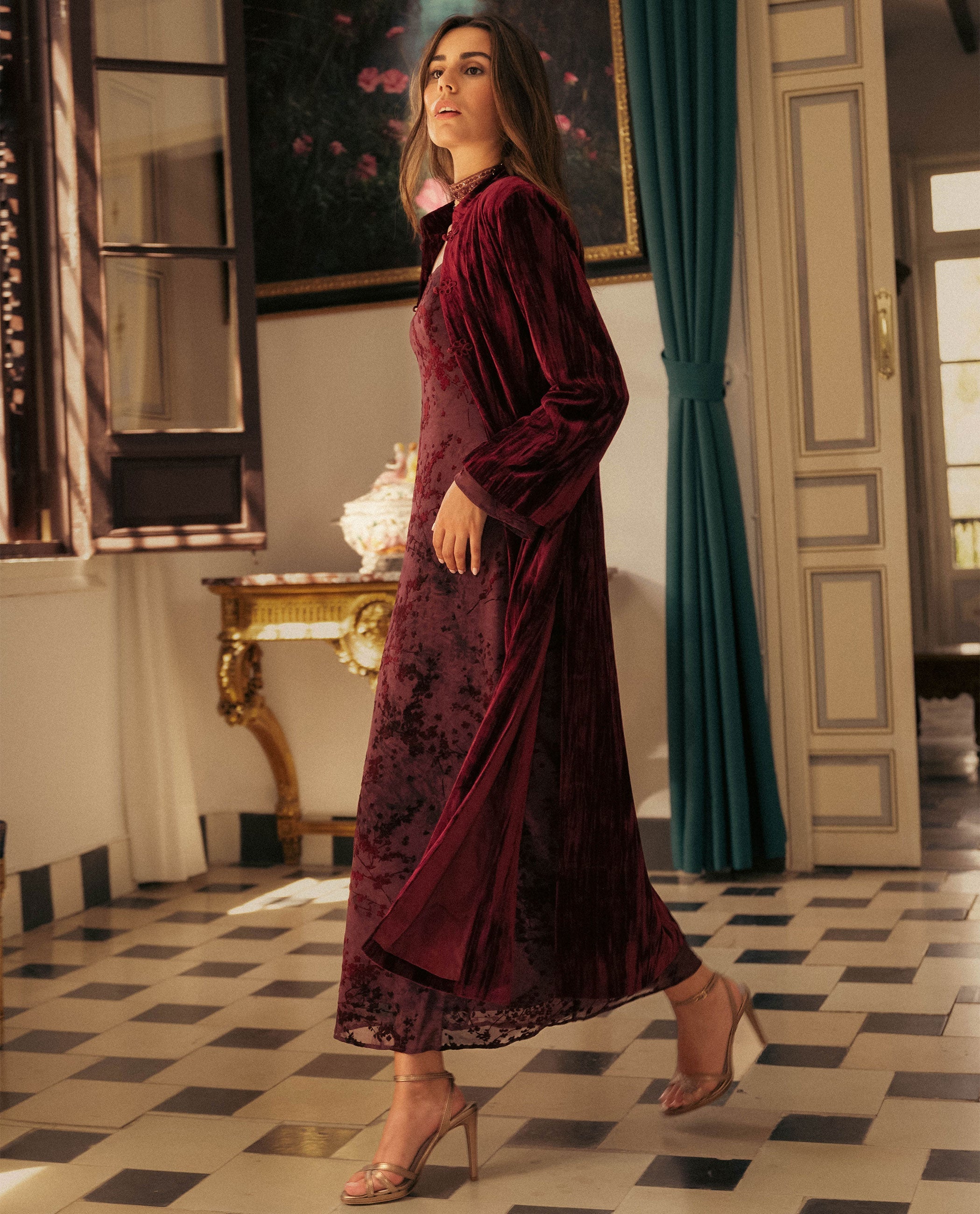 CAFTÁN SIMONA · BURDEOS