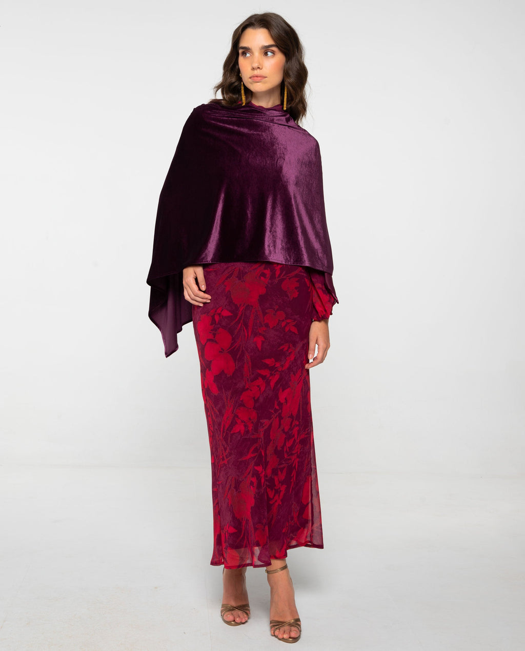 CAPA TERCIOPELO · CIRUELA