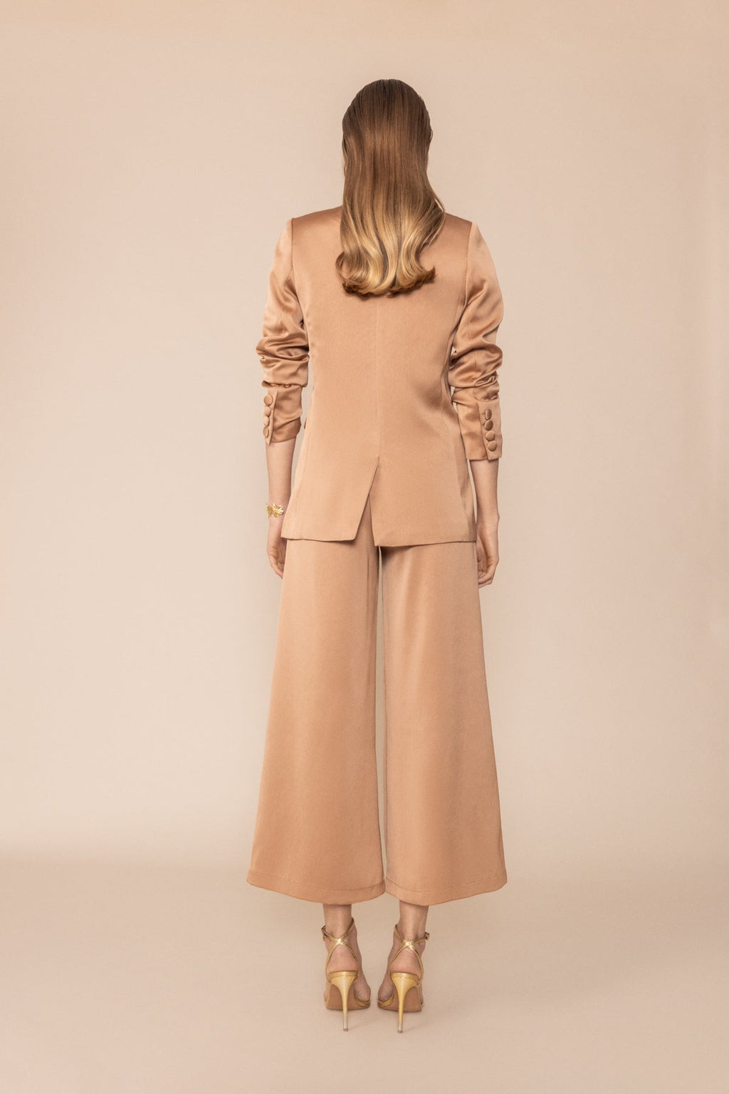 Chaqueta Nooma Latte · Flora ·