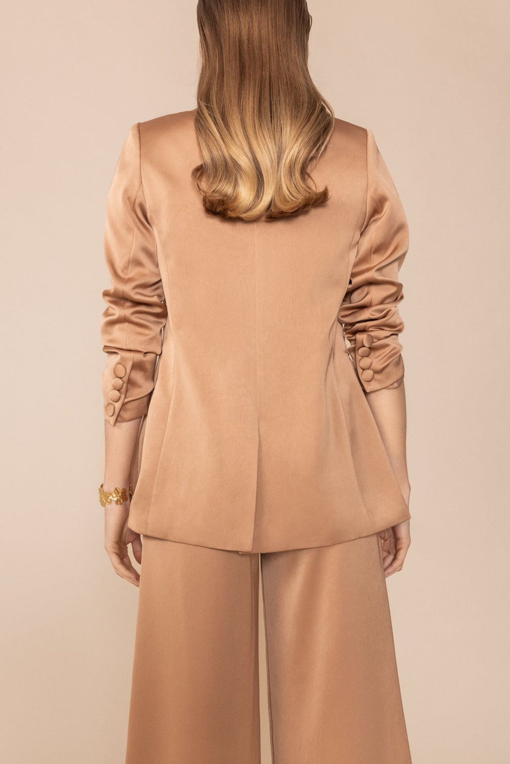 Chaqueta Nooma Latte · Flora ·