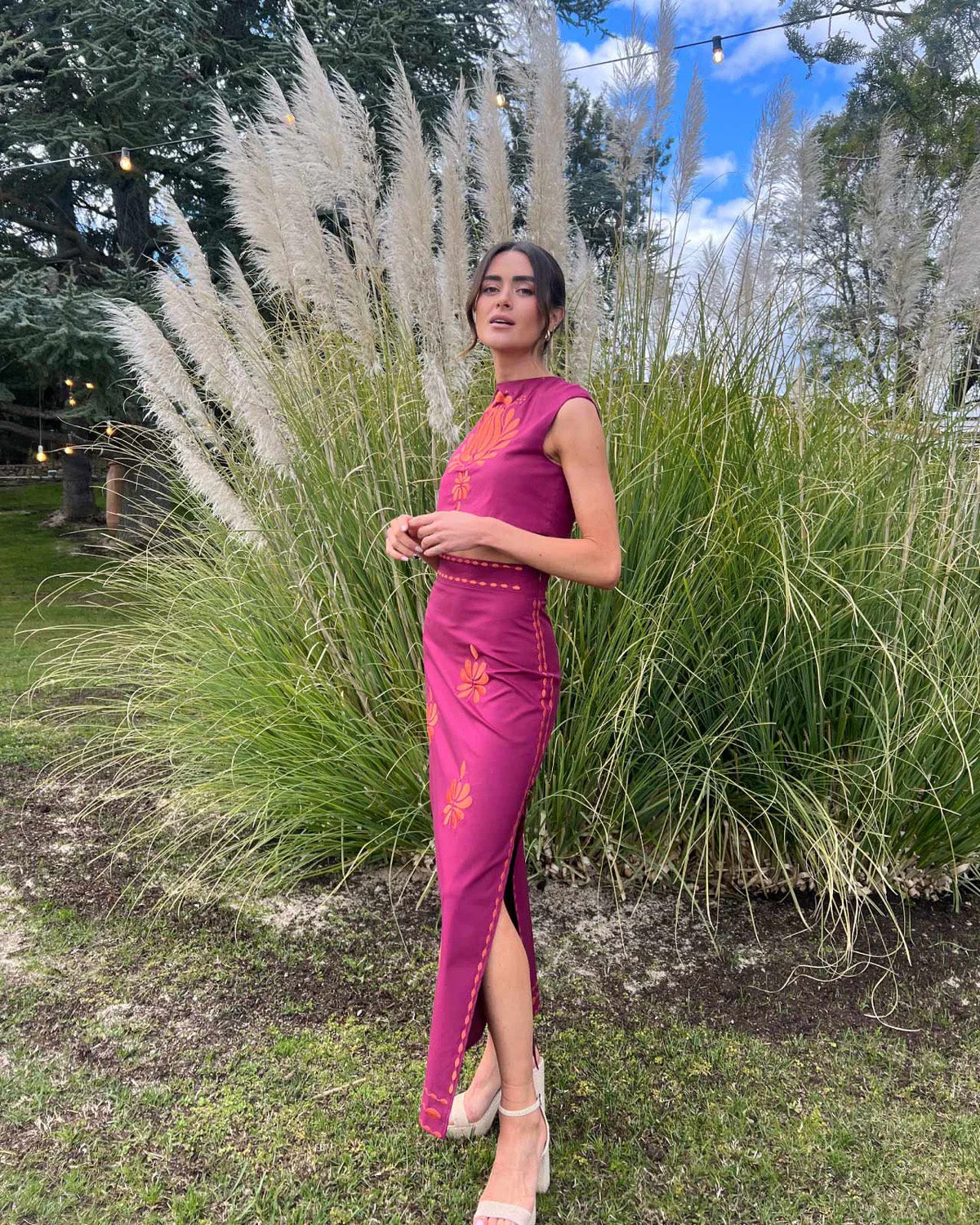 Falda Dune Vino Bordado