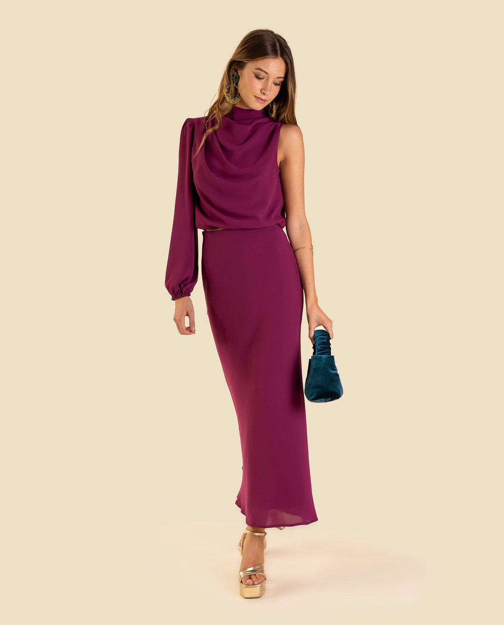 FALDA MRS. ARRIAGA · CIRUELA