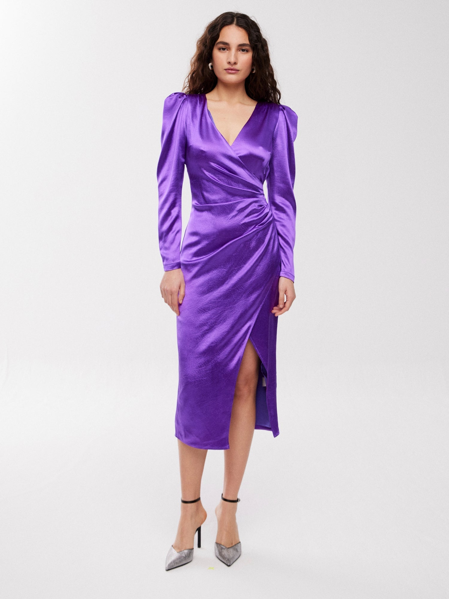 HUDSON PURPLE - Vestido cruzado midi jqrd morado