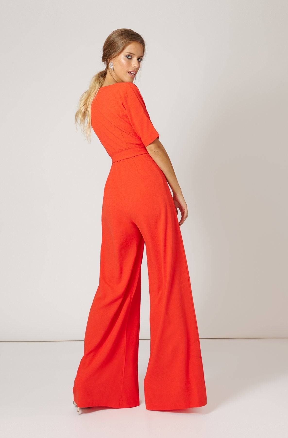 Mono Ash Rojo Coral · Iconics ·