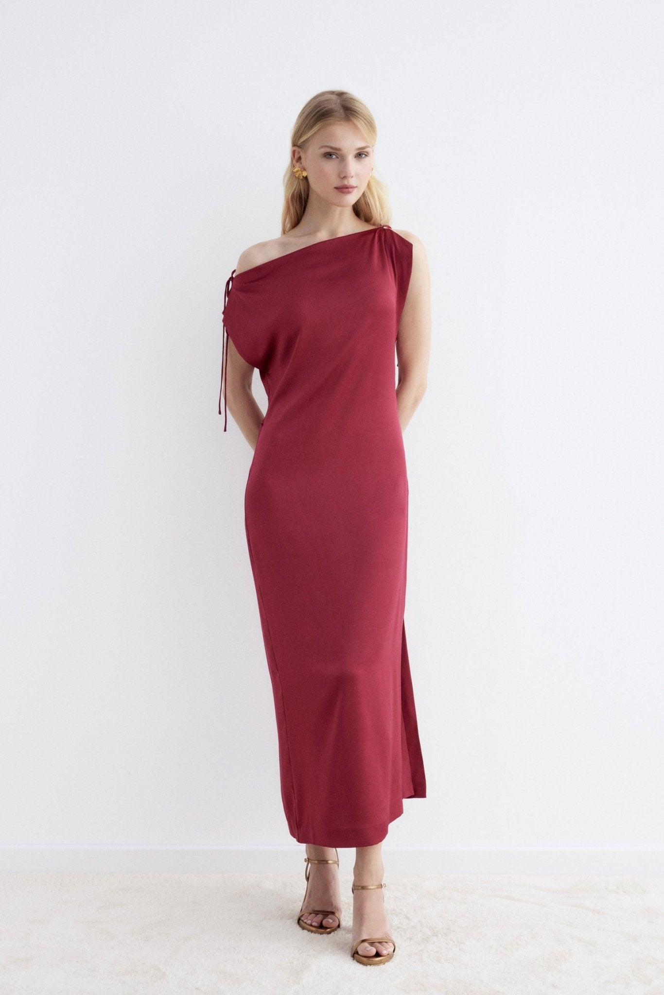 Vestido IRABU Cherry