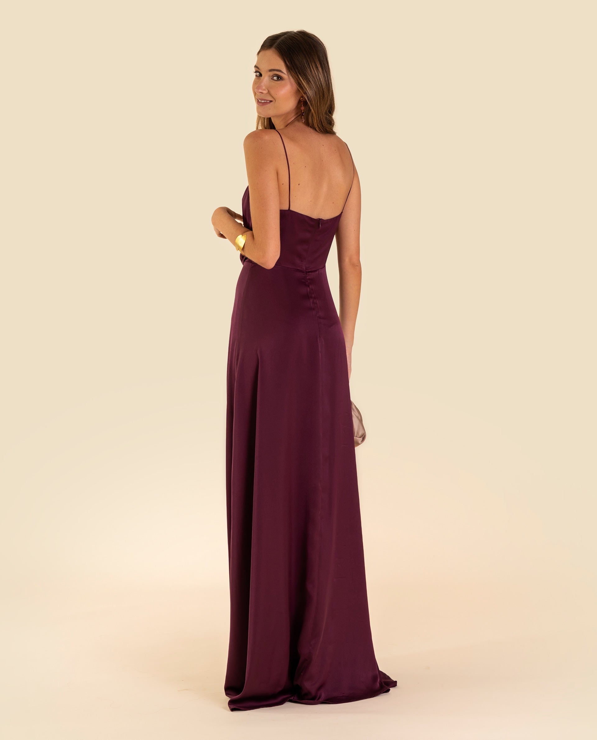 VESTIDO MRS. FERREIRA · BURDEOS