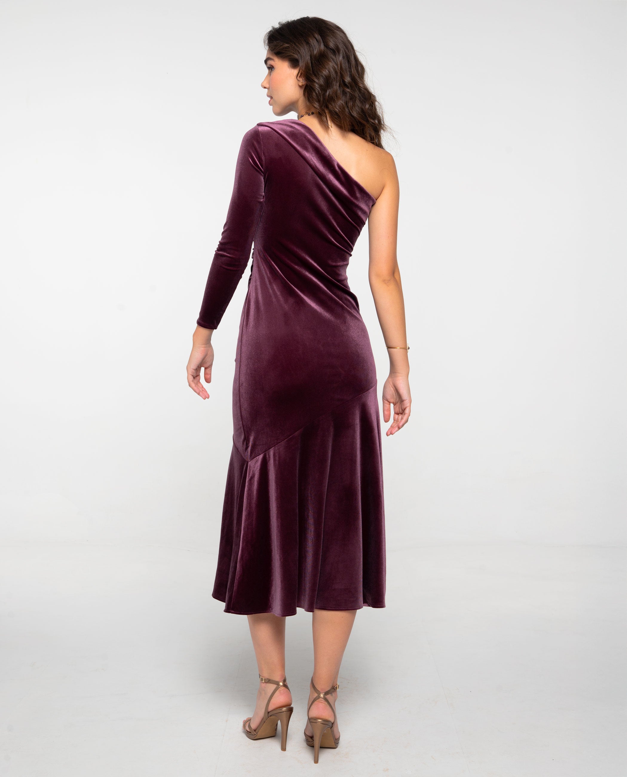 VESTIDO AURORA · CIRUELA