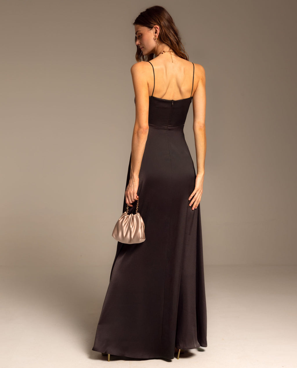 VESTIDO MRS. FERREIRA · MARRÓN