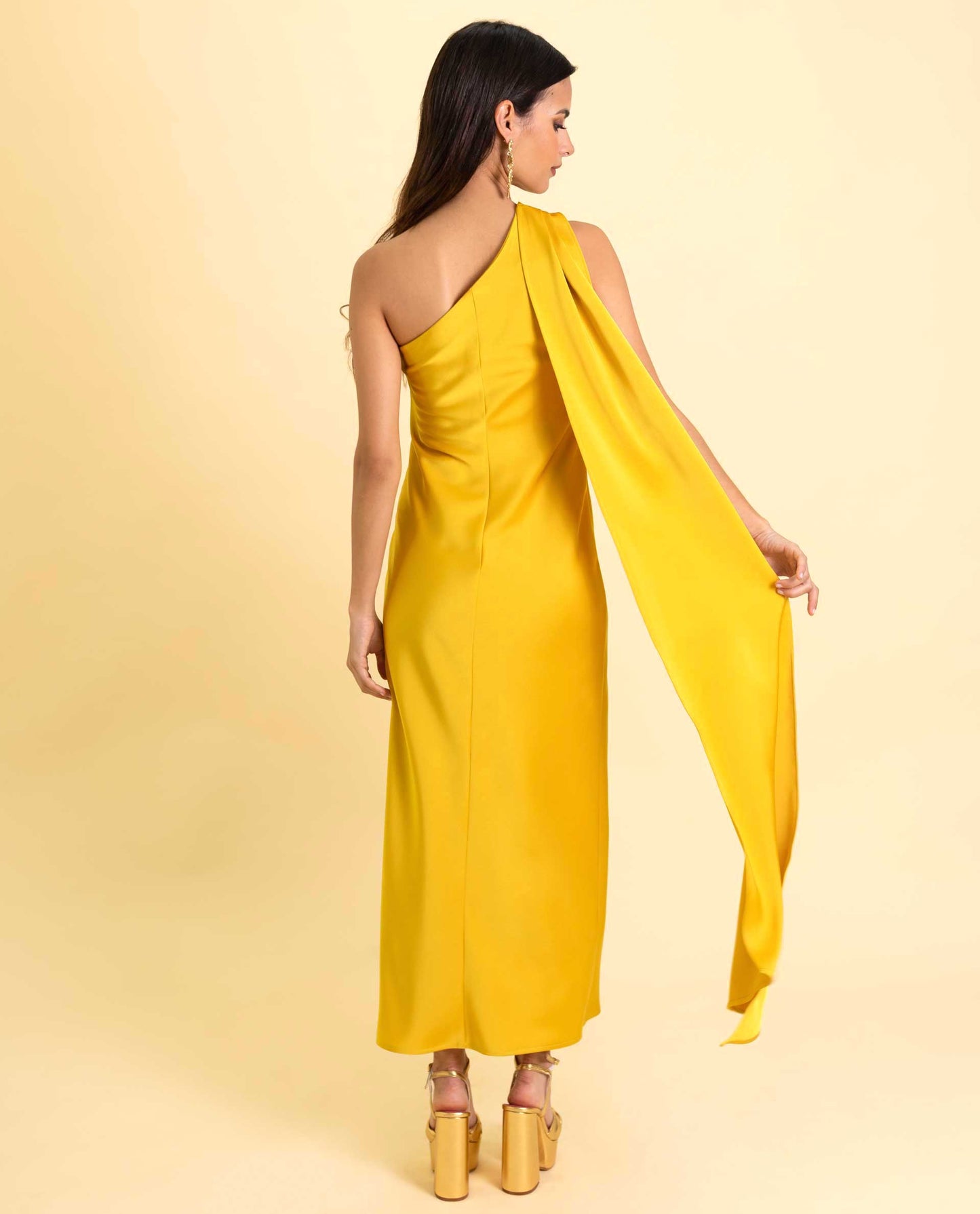 VESTIDO MRS. ABRIL  AMARILLO