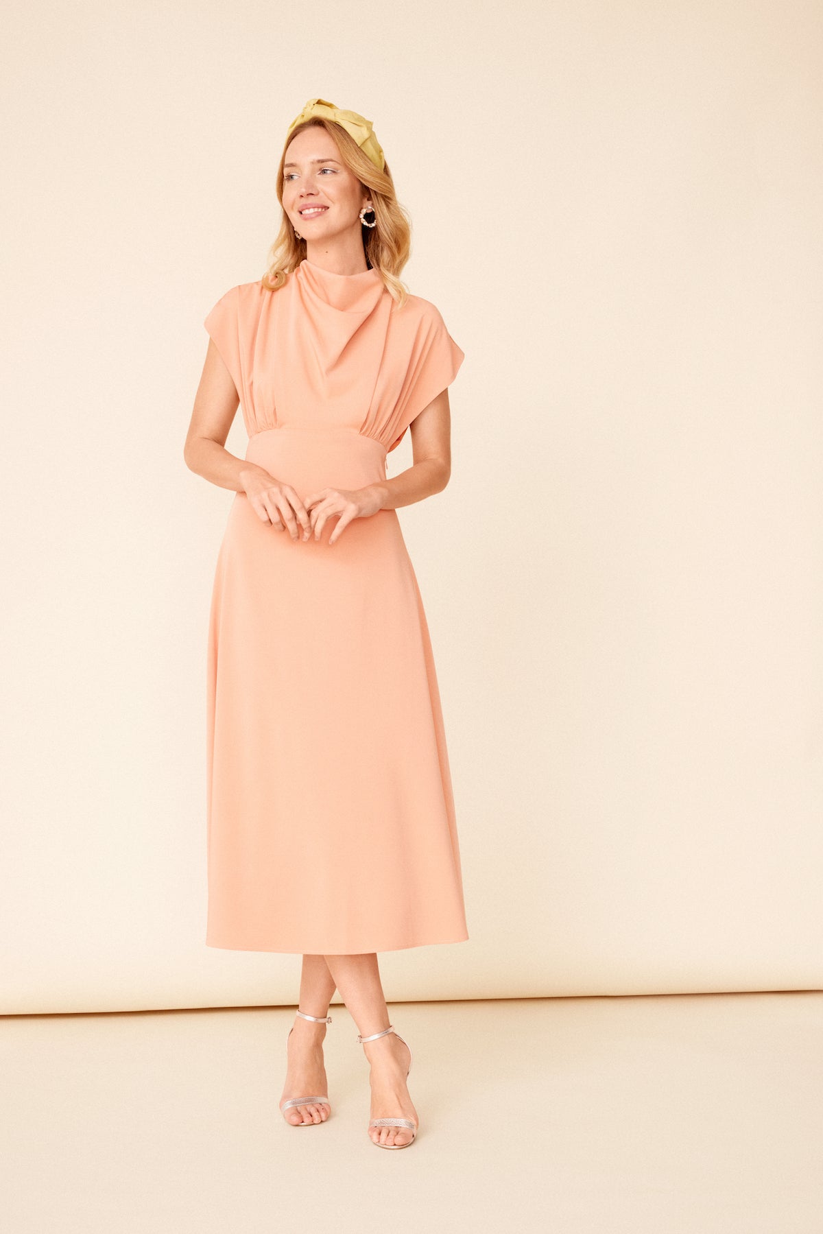 VESTIDO NORA CORAL  WISTERIA